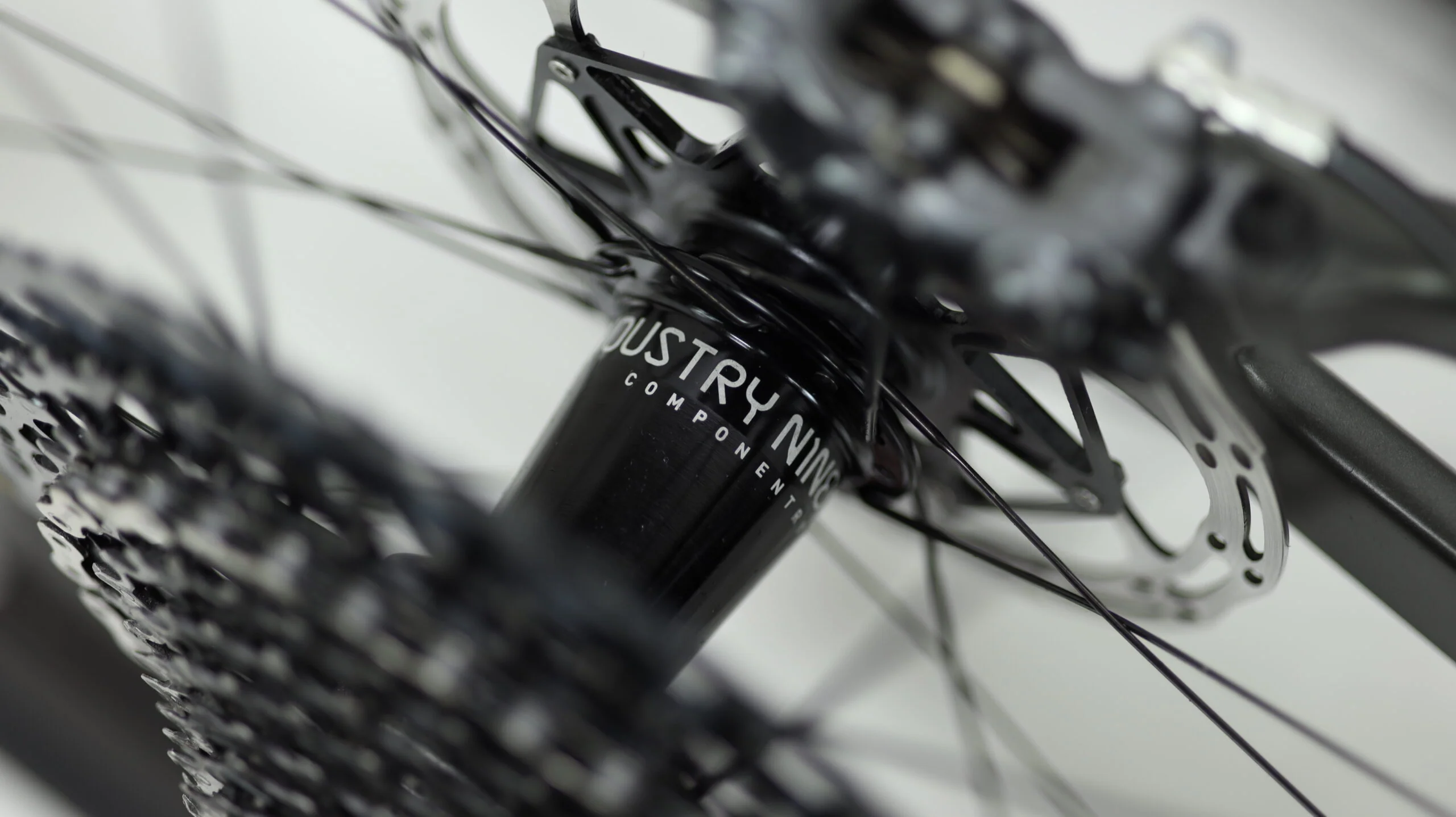 2022 Transition Spur Carbon XO1  Mountain Bike - Medium - Image 14