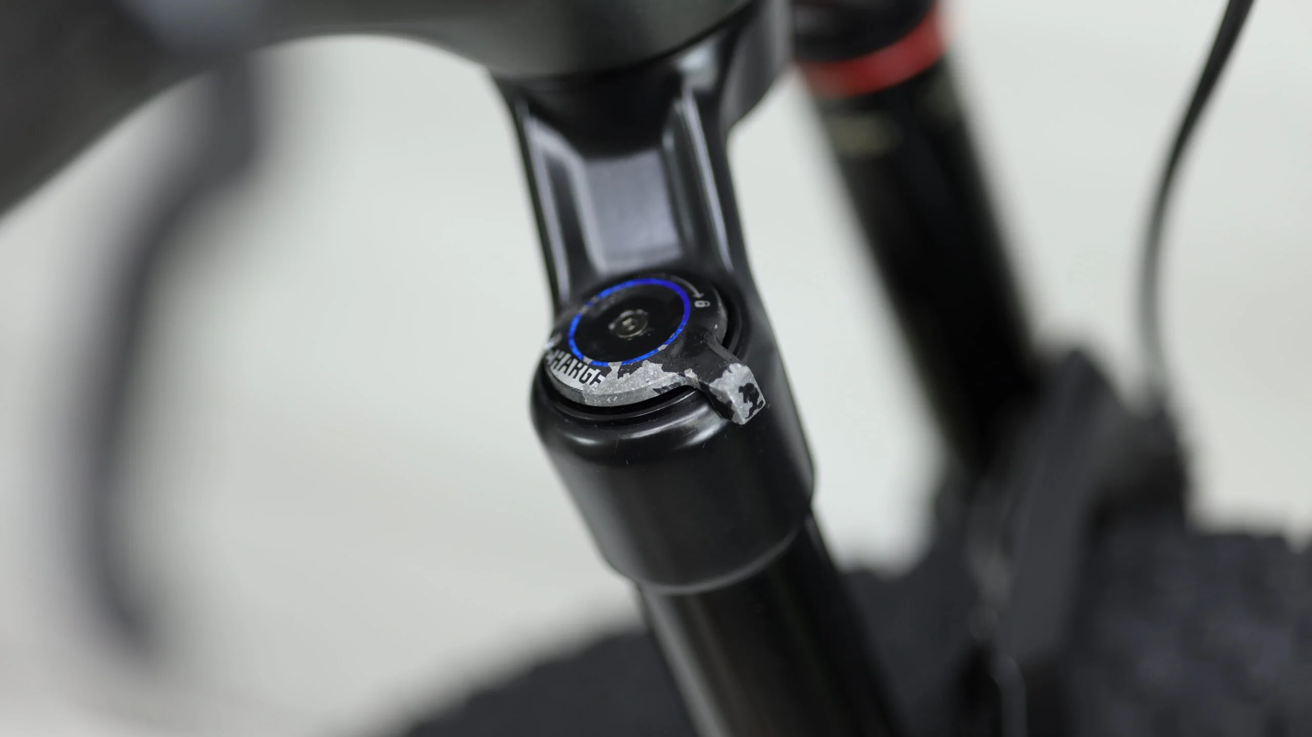 2022 Transition Spur Carbon XO1  Mountain Bike - Medium - Image 17