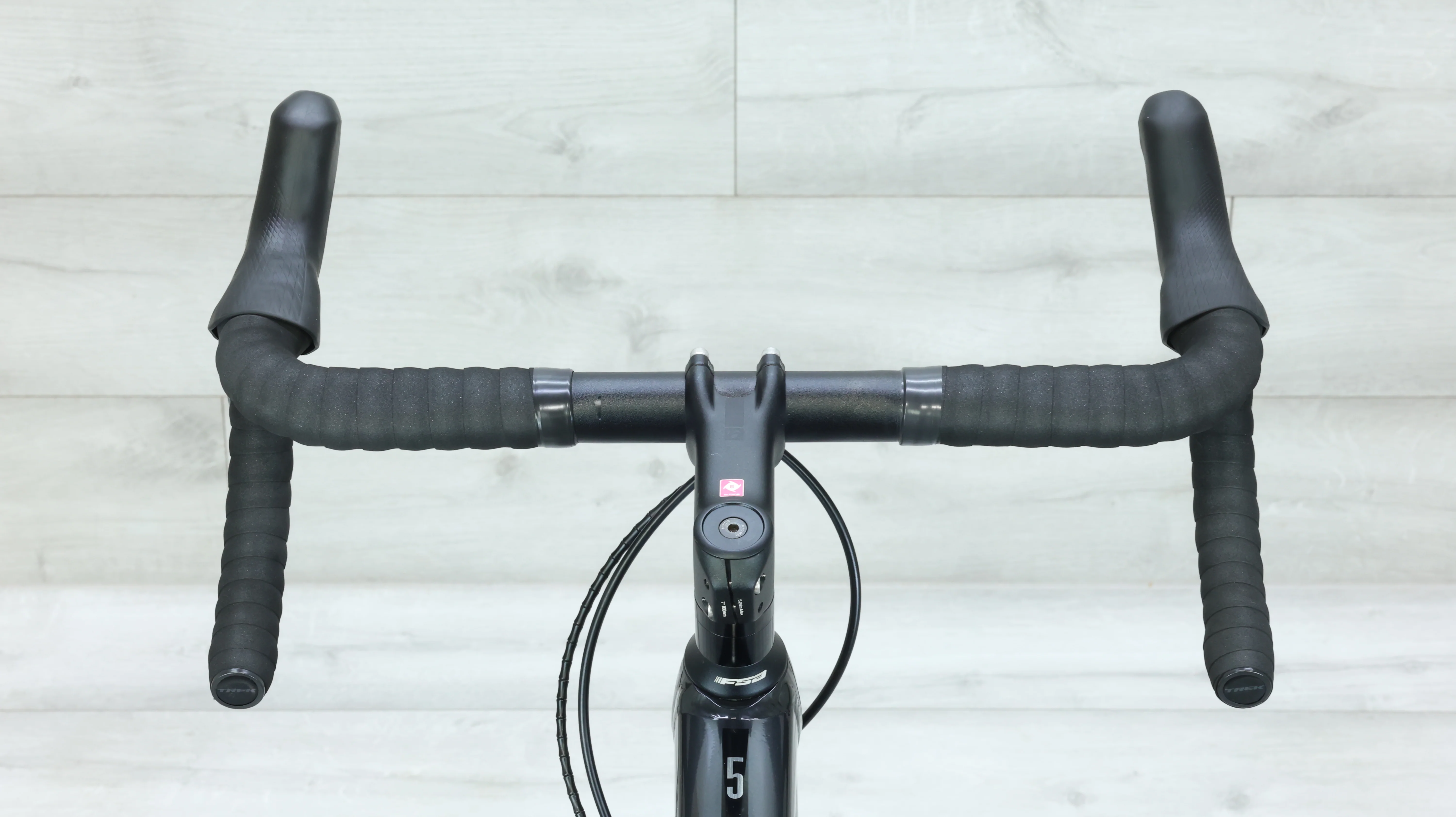 2022 Trek Domane AL 5 Disc Road Bike - 58cm - Image 13