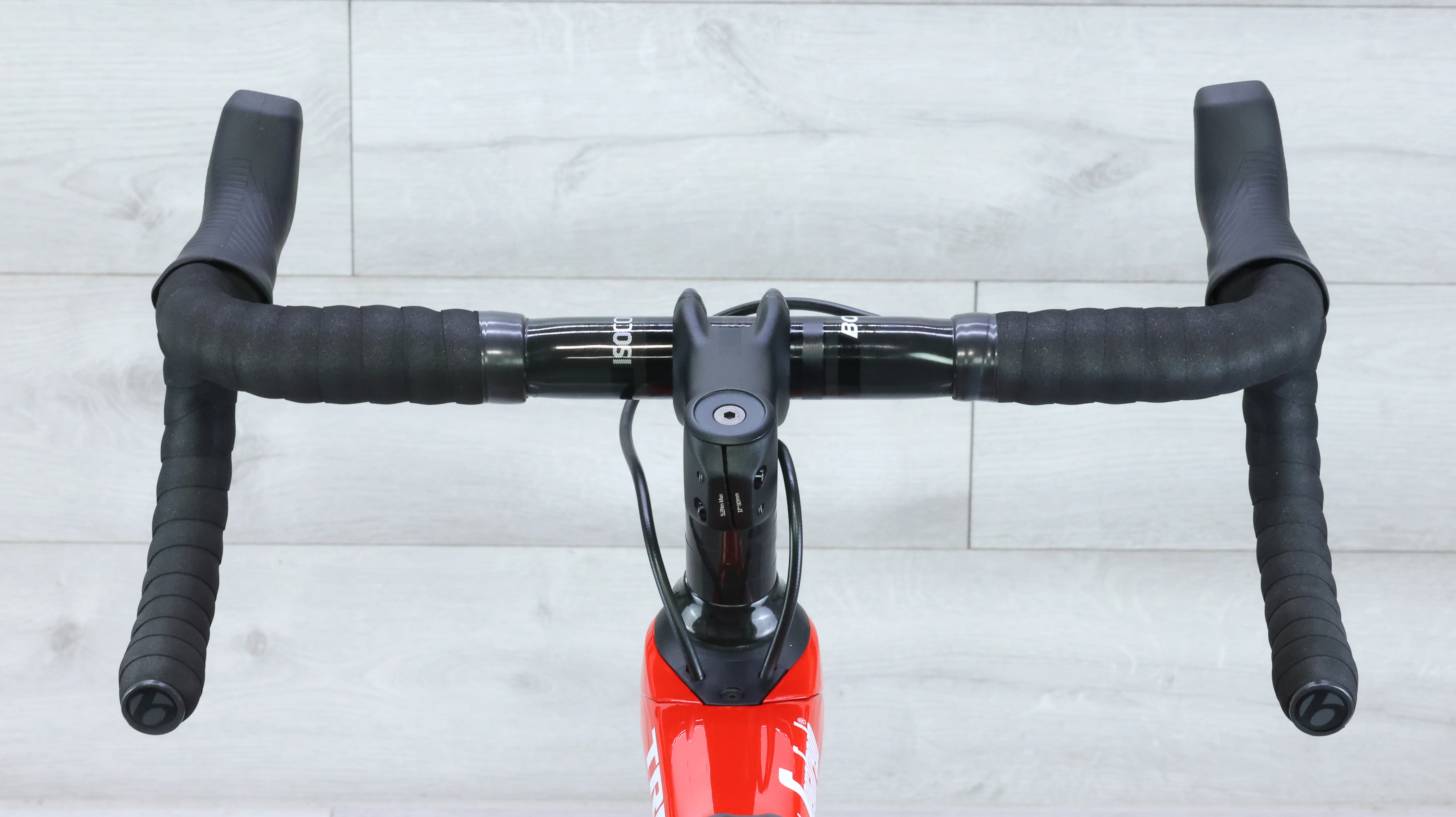 2022 Trek Domane SLR 6 AXS Road Bike - 54cm - Image 13