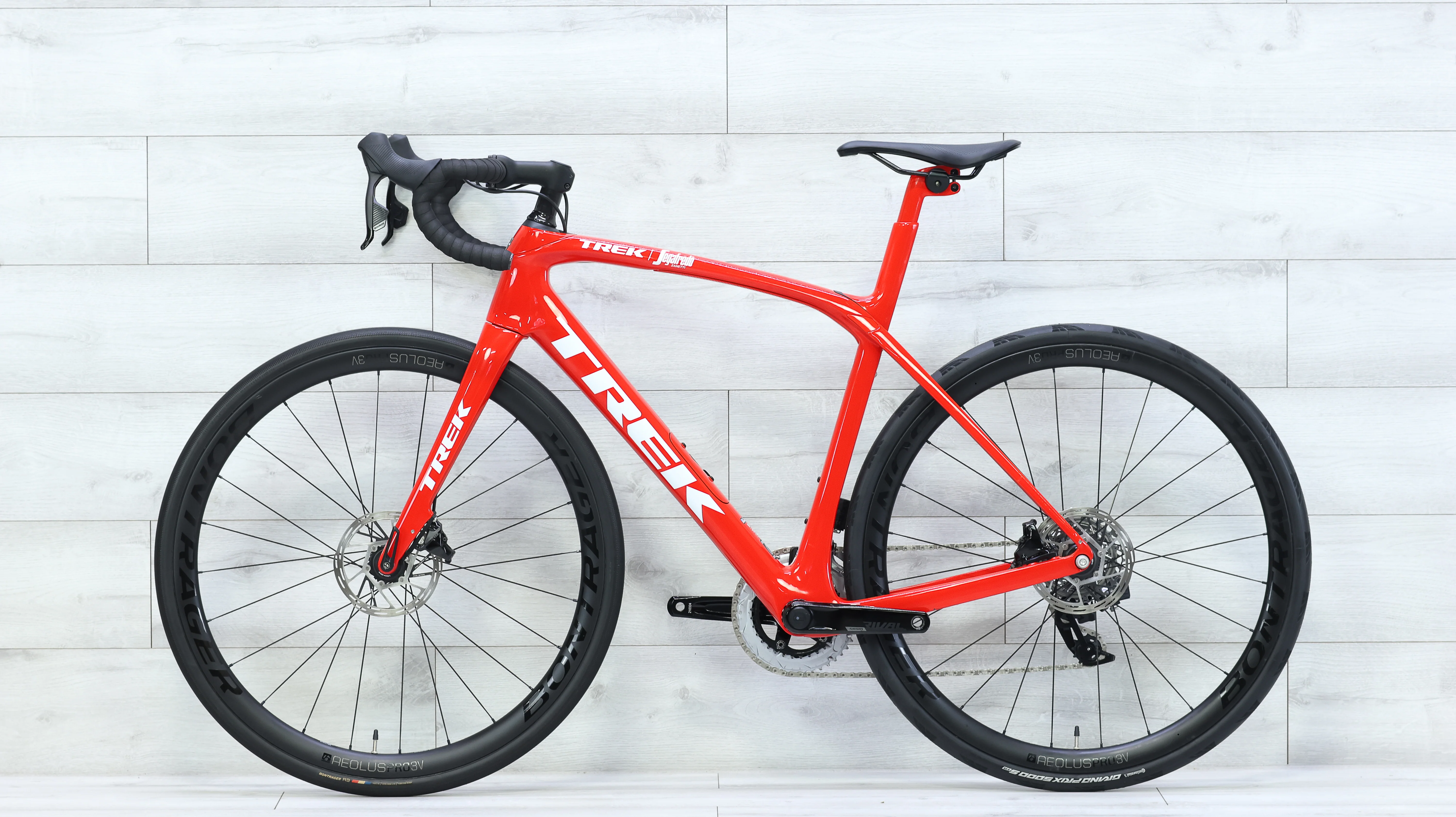 2022 Trek Domane SLR 6 AXS Road Bike - 54cm - Image 2