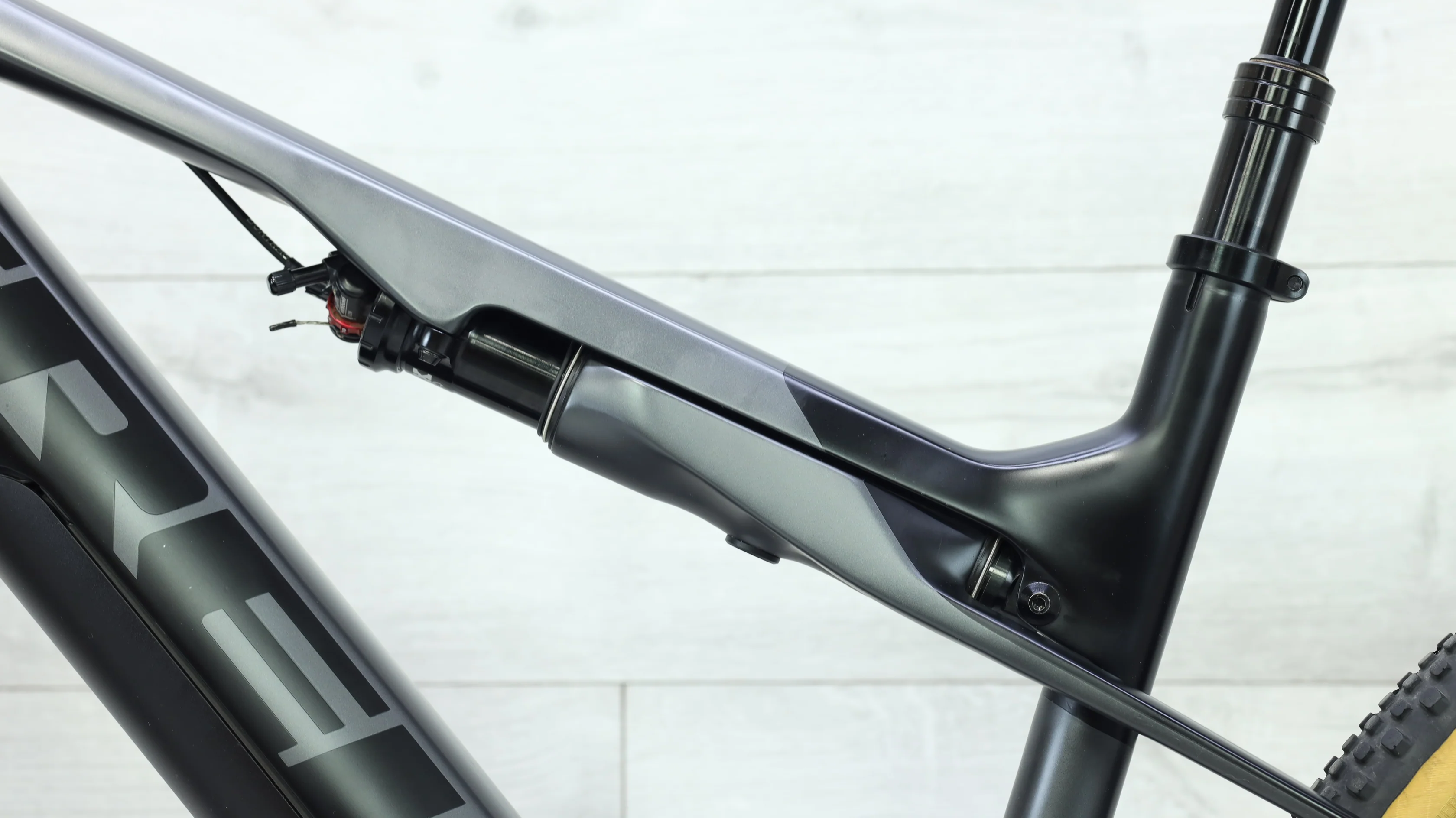 2022 Trek E-Caliber 9.6 Mountain E-Bike - Large - Image 10