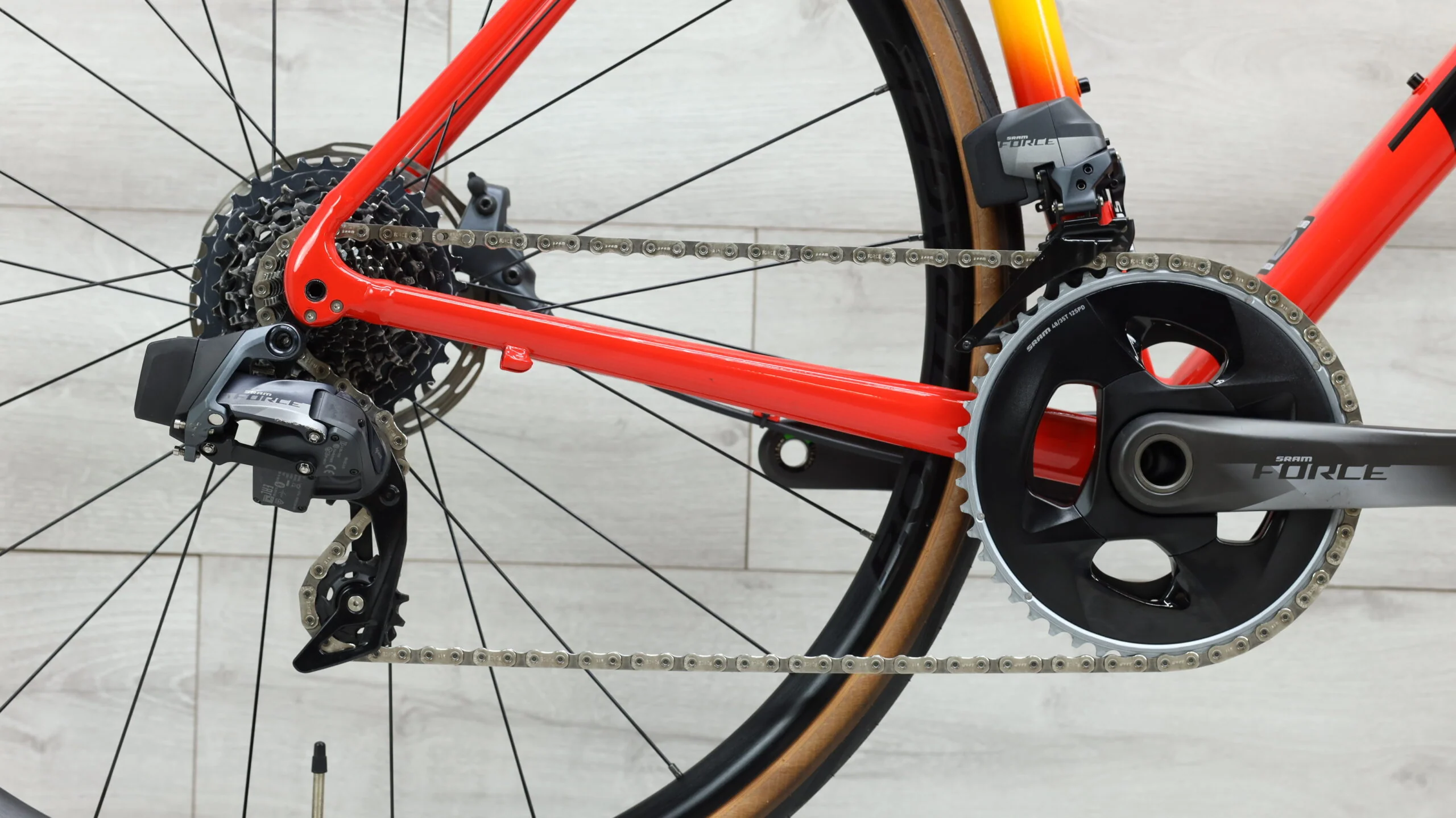2022 Trek Emonda ALR Road Bike - 54cm - Image 4