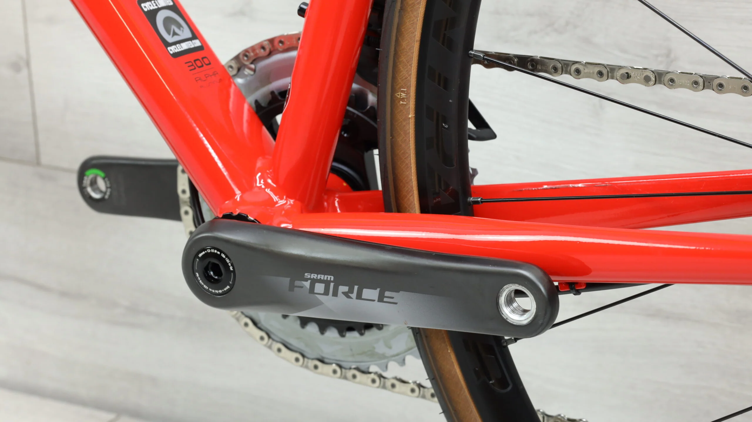 2022 Trek Emonda ALR Road Bike - 54cm - Image 6
