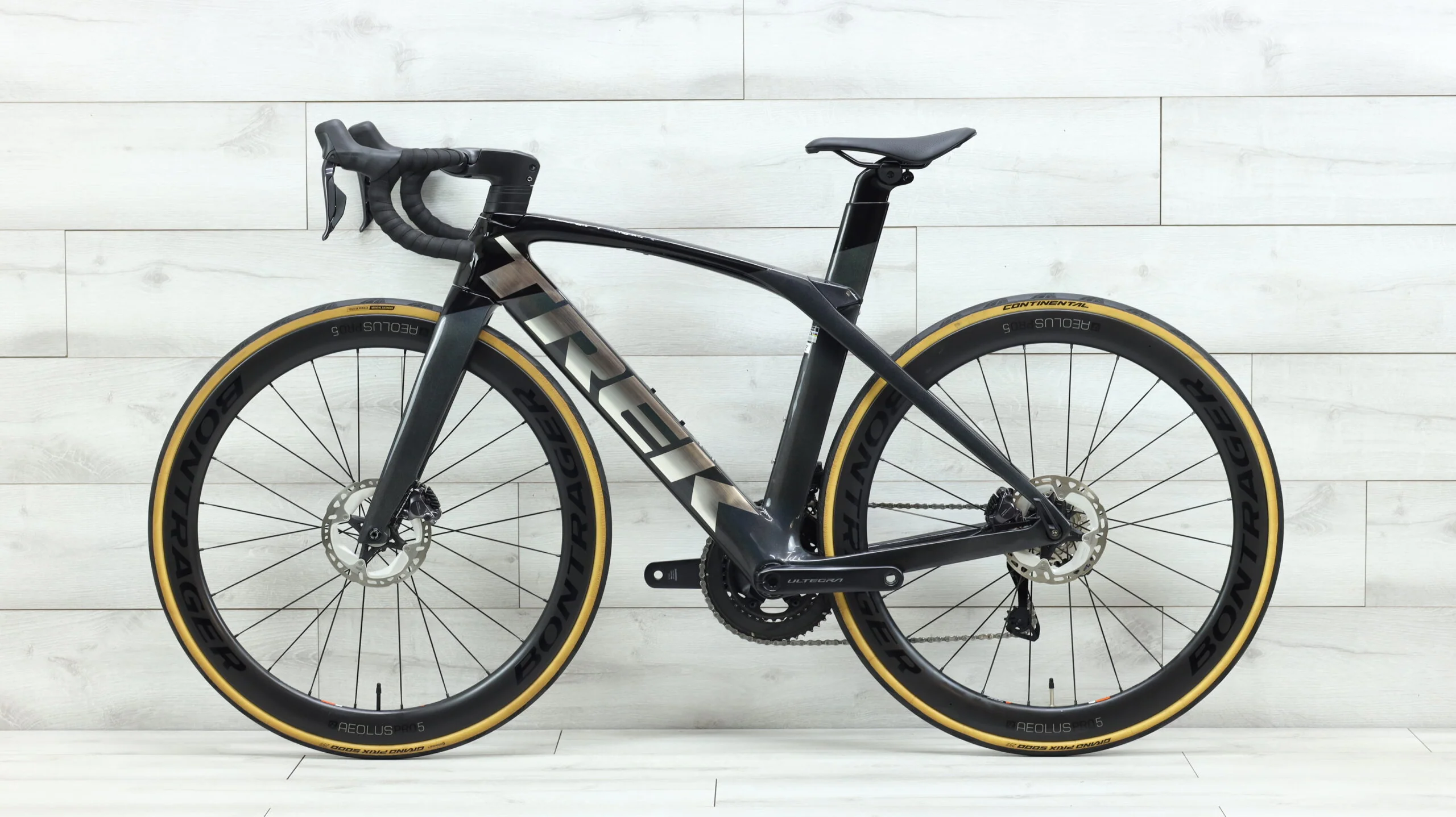 2022 Trek Madone SLR 7 Gen 6 Road Bike - 52cm - Image 2