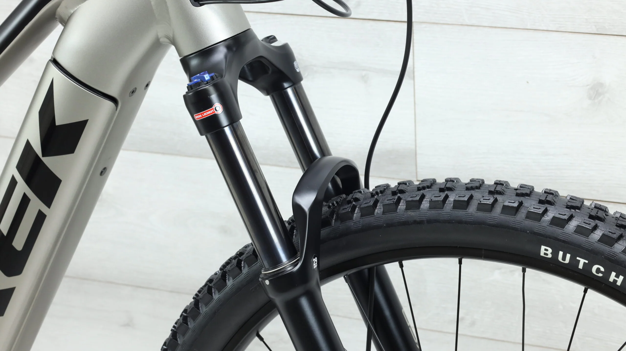 2022 Trek Powerfly FS 4 E-Mountain Bike - Medium - Image 7