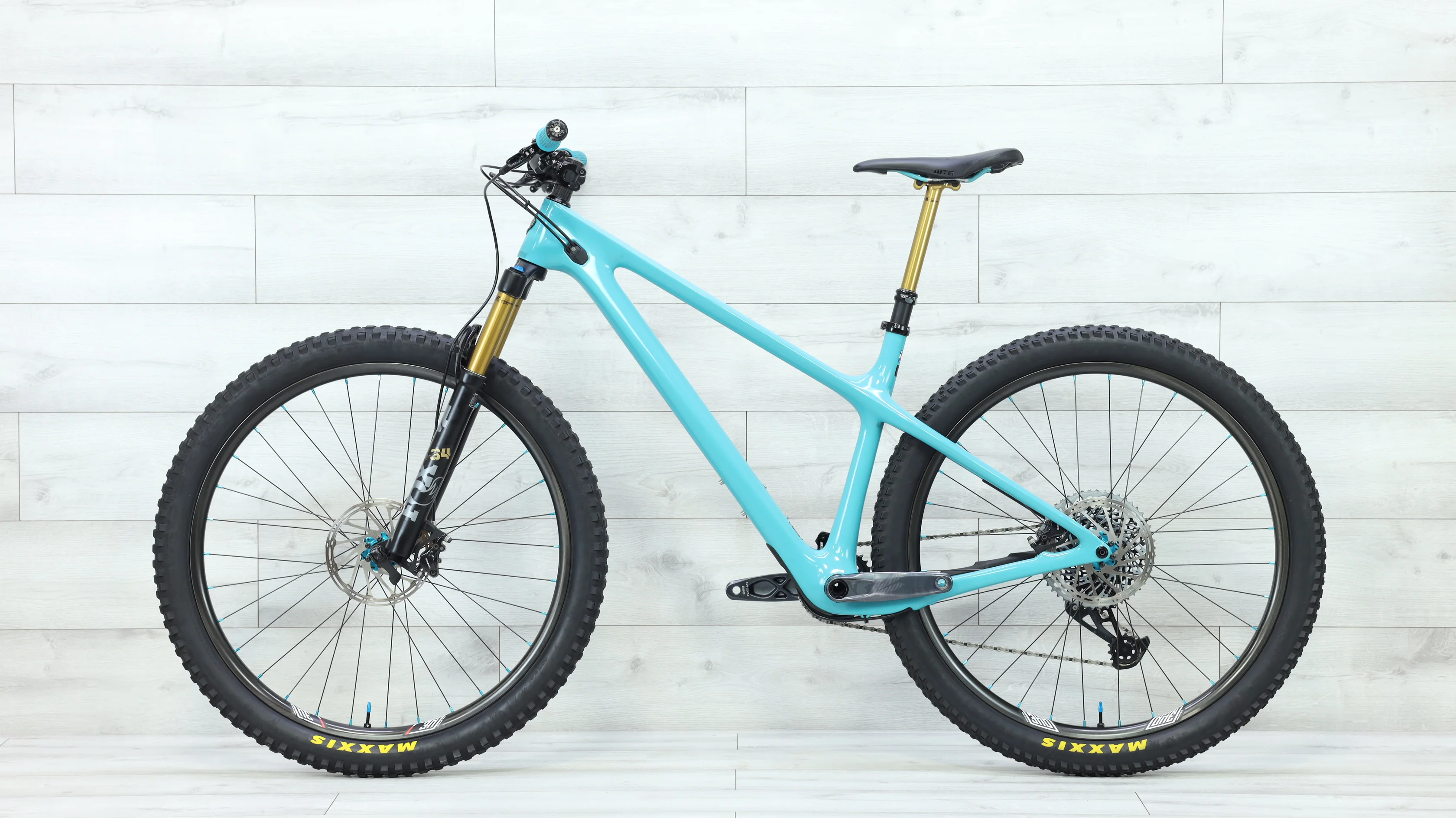 Yeti Arc C2 Mountain Bike - 2022, Large - Image 2