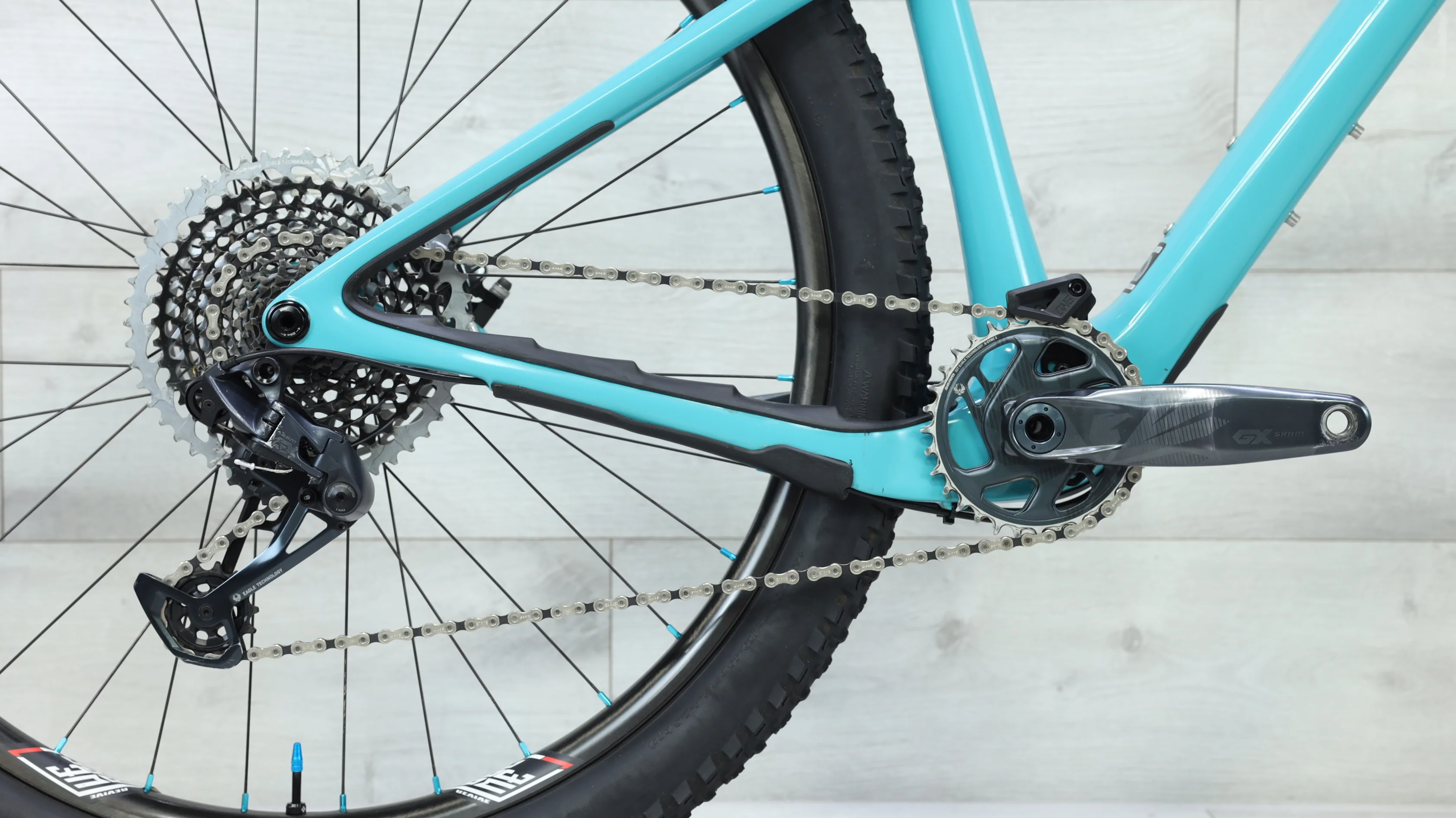 Yeti Arc C2 Mountain Bike - 2022, Large - Image 4