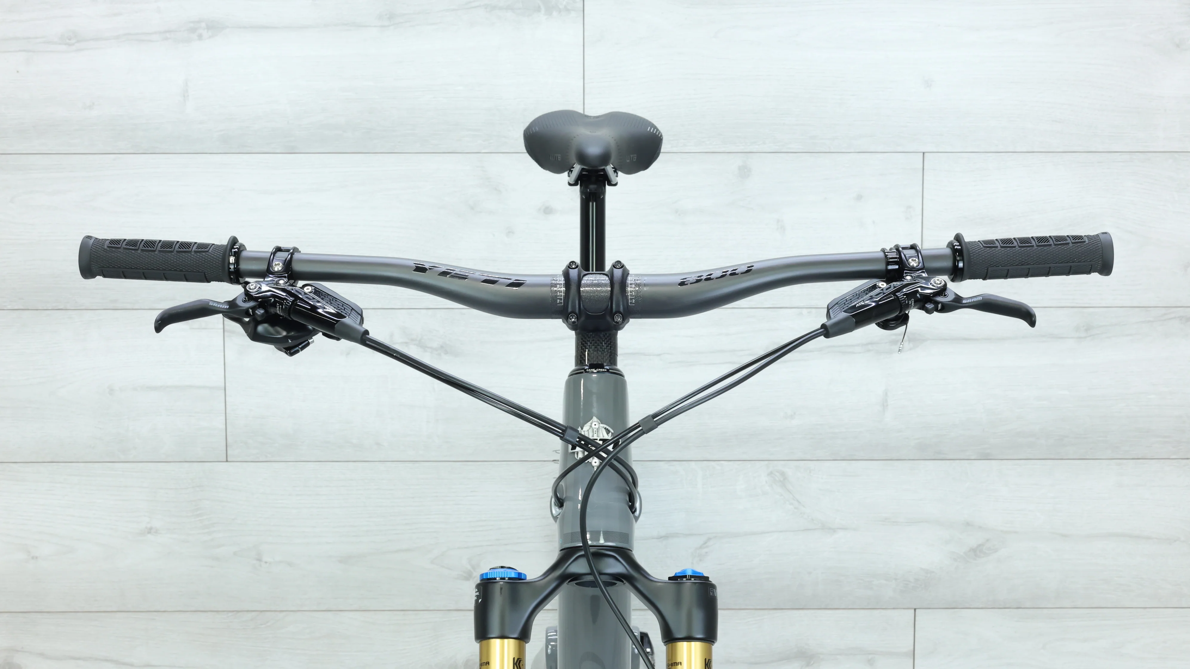 2022 Yeti SB140 T2 Mountain Bike - X-Large - Image 13