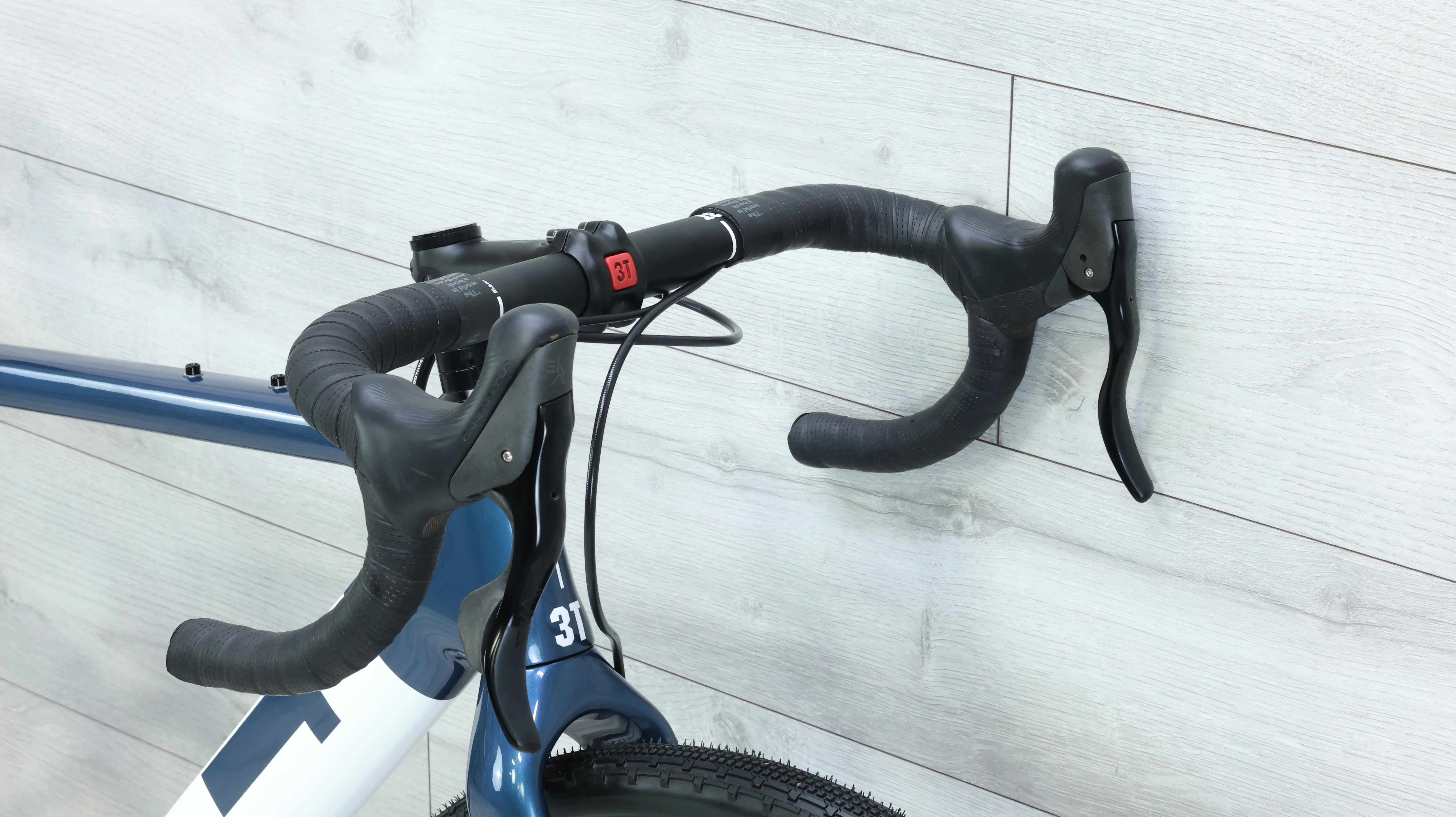 2023 3T Exploro Team Ekar Gravel Bike - Medium - Image 10