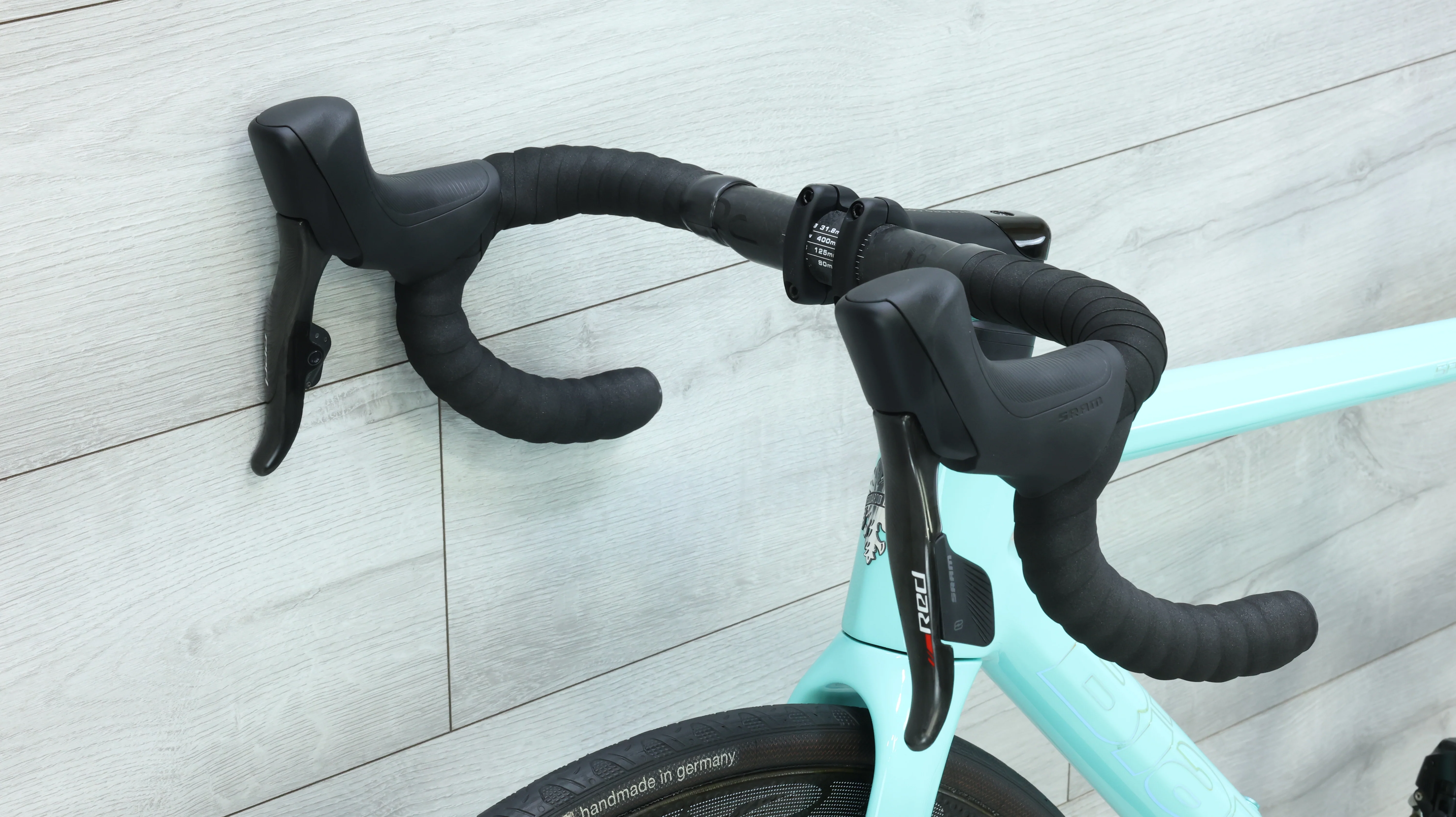 2023 Bianchi Specialissima Red eTap Road Bike - 50cm - Image 10