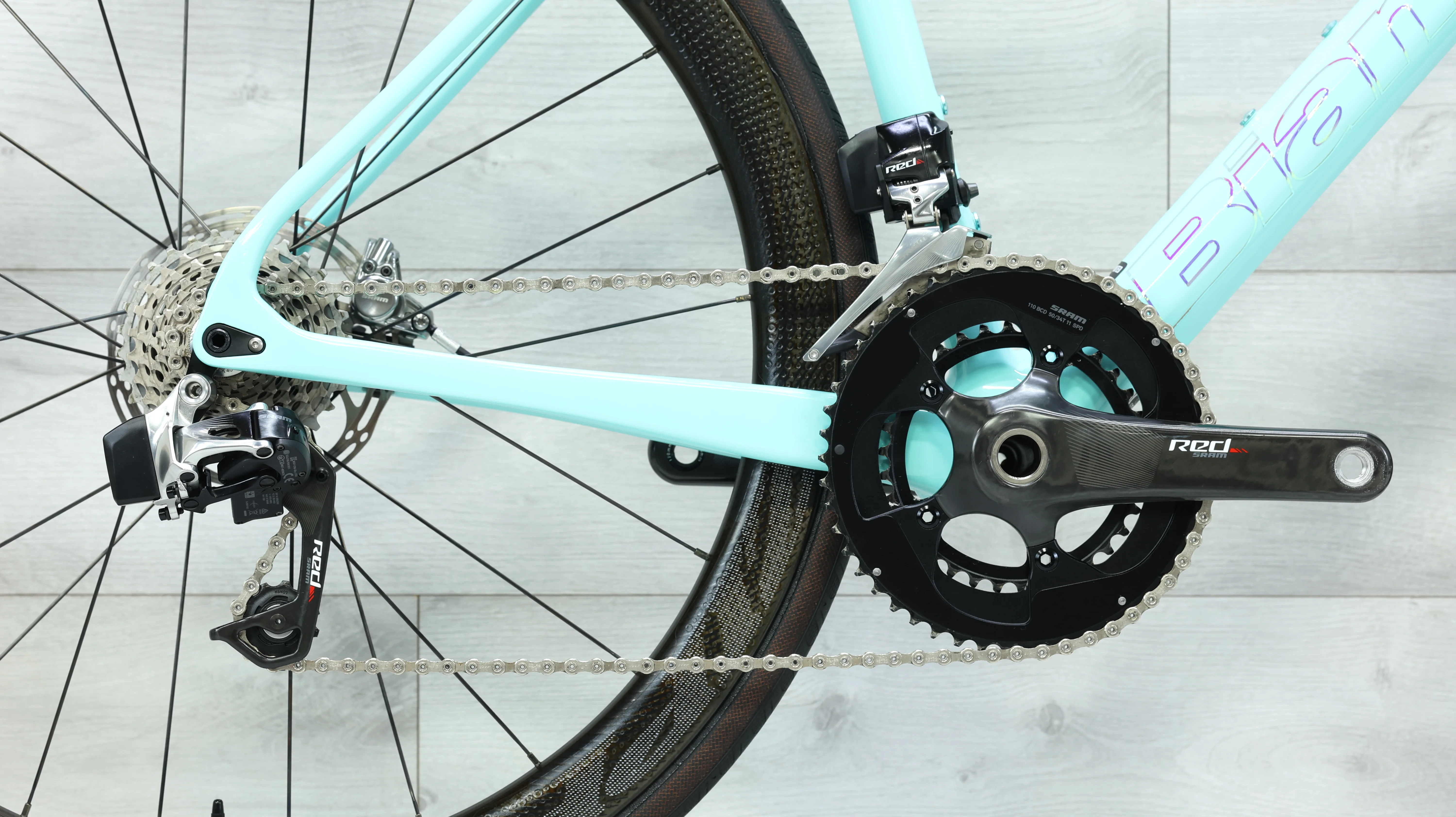 2023 Bianchi Specialissima Red eTap Road Bike - 50cm - Image 4