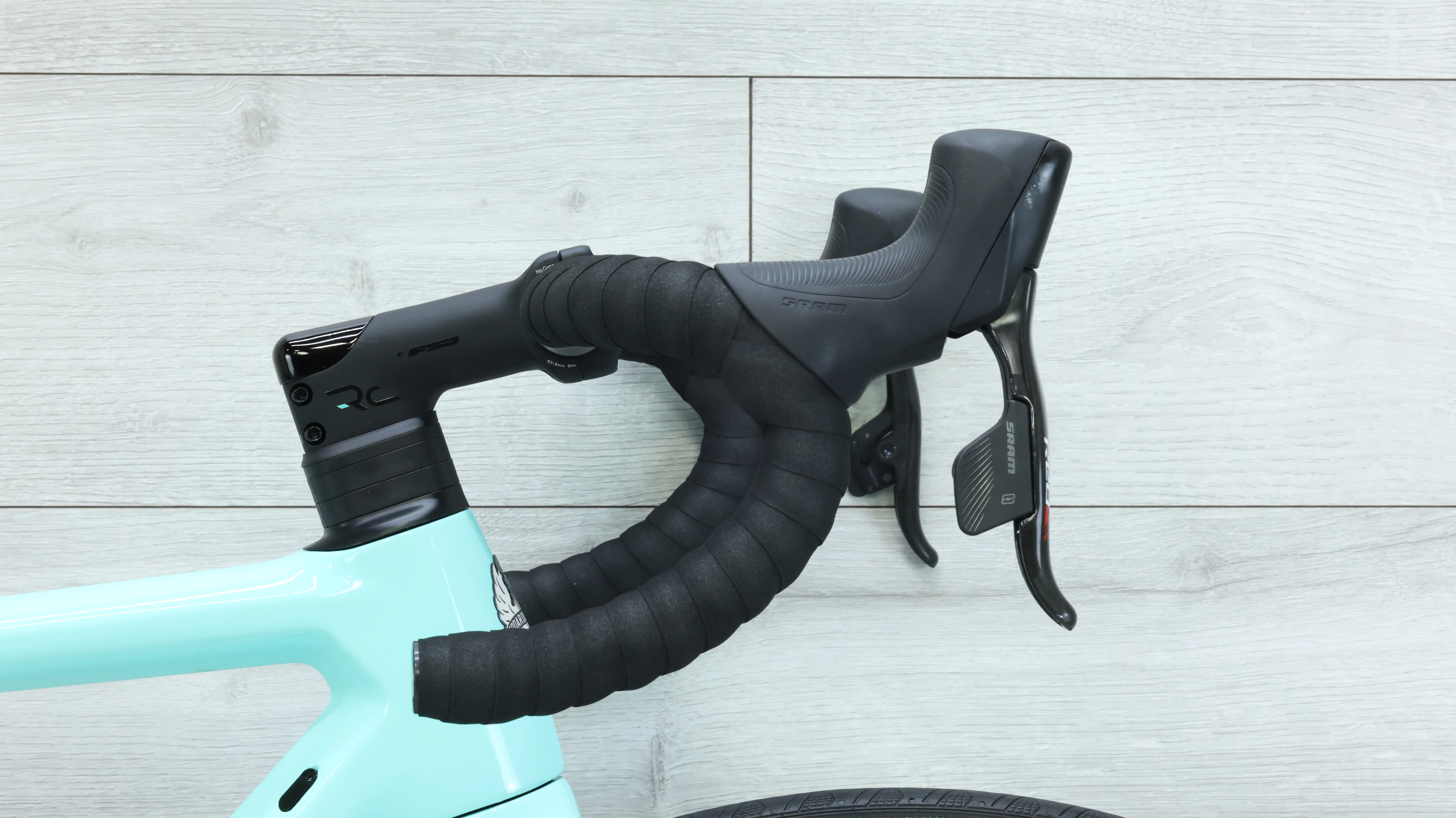 2023 Bianchi Specialissima Red eTap Road Bike - 50cm - Image 8