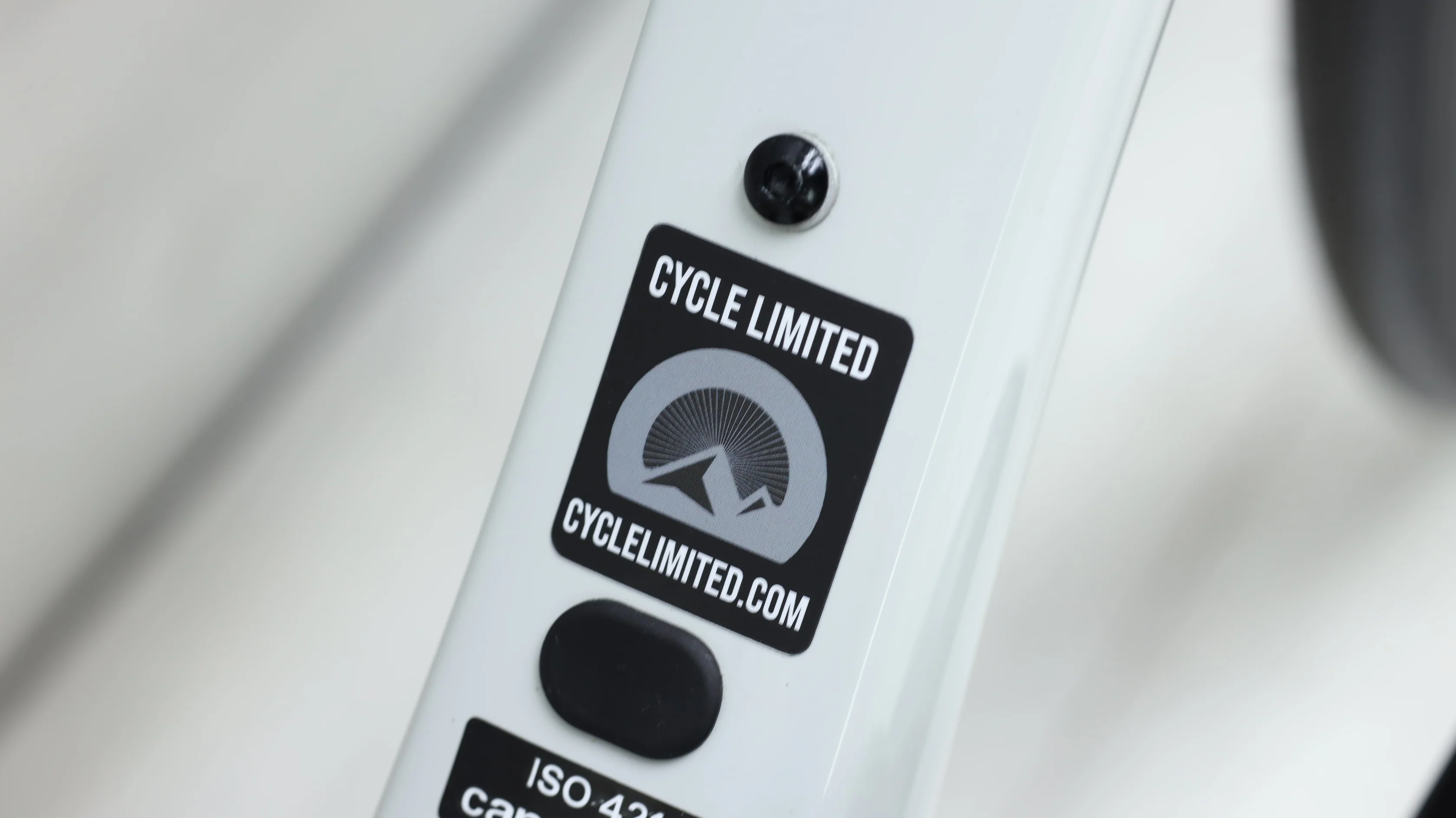 2023 Cannondale SuperSix EVO 3 Road Bike - 56cm - Image 3