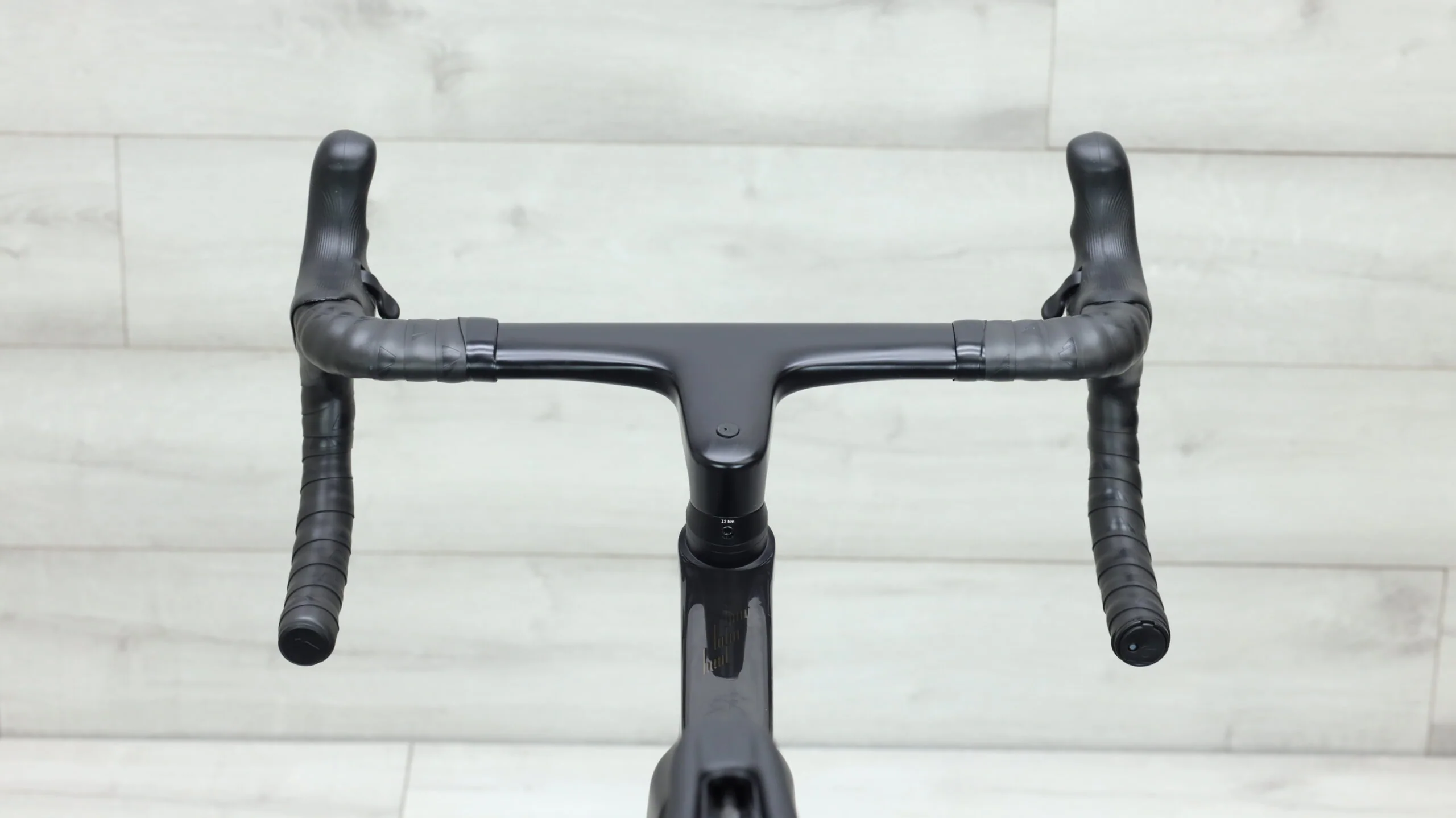 2023 Canyon Aeroad CFR EPS  Road Bike - Medium - Image 10