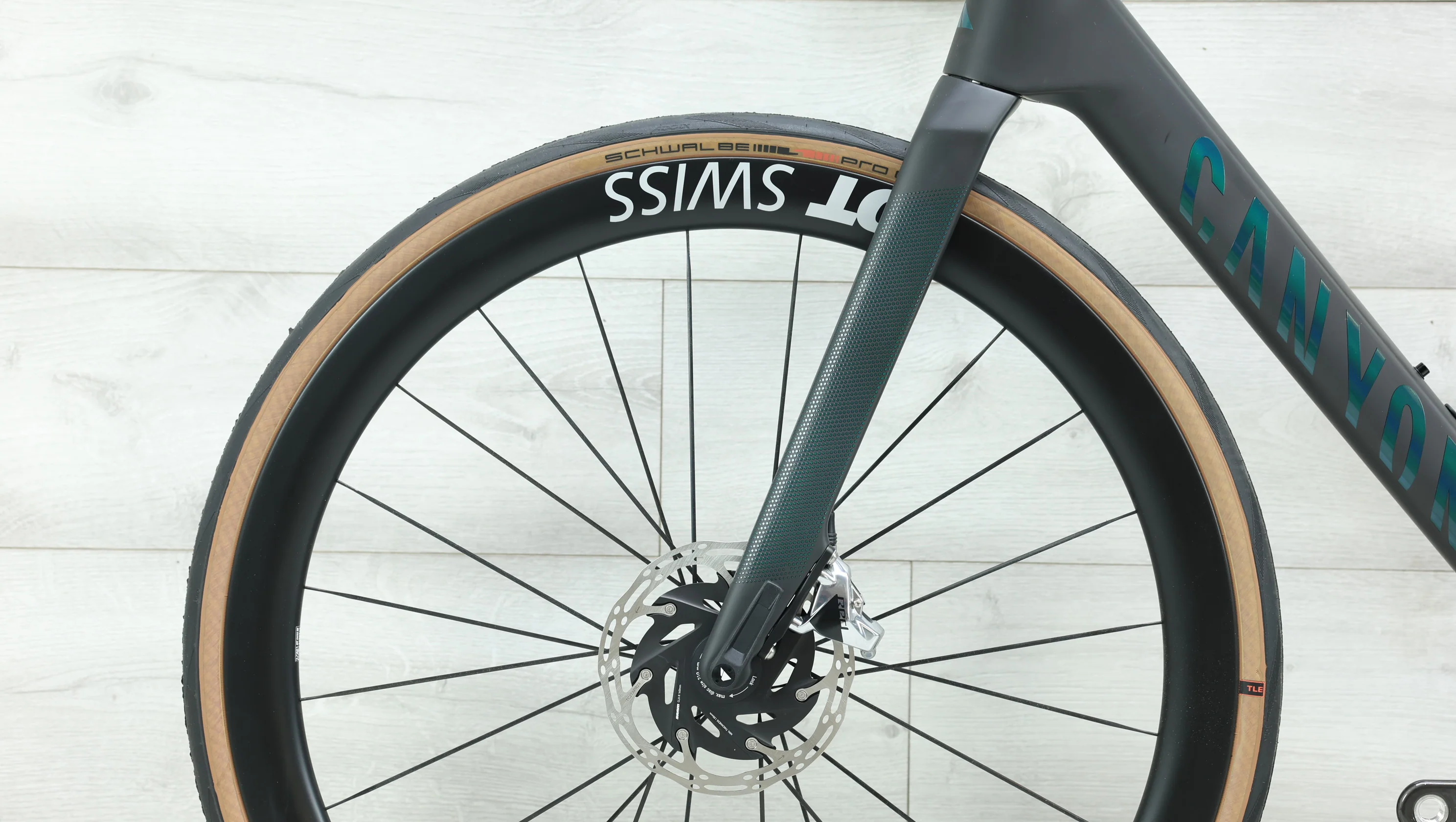 2023 Canyon Endurace CFR AXS Road Bike - Large - Image 12