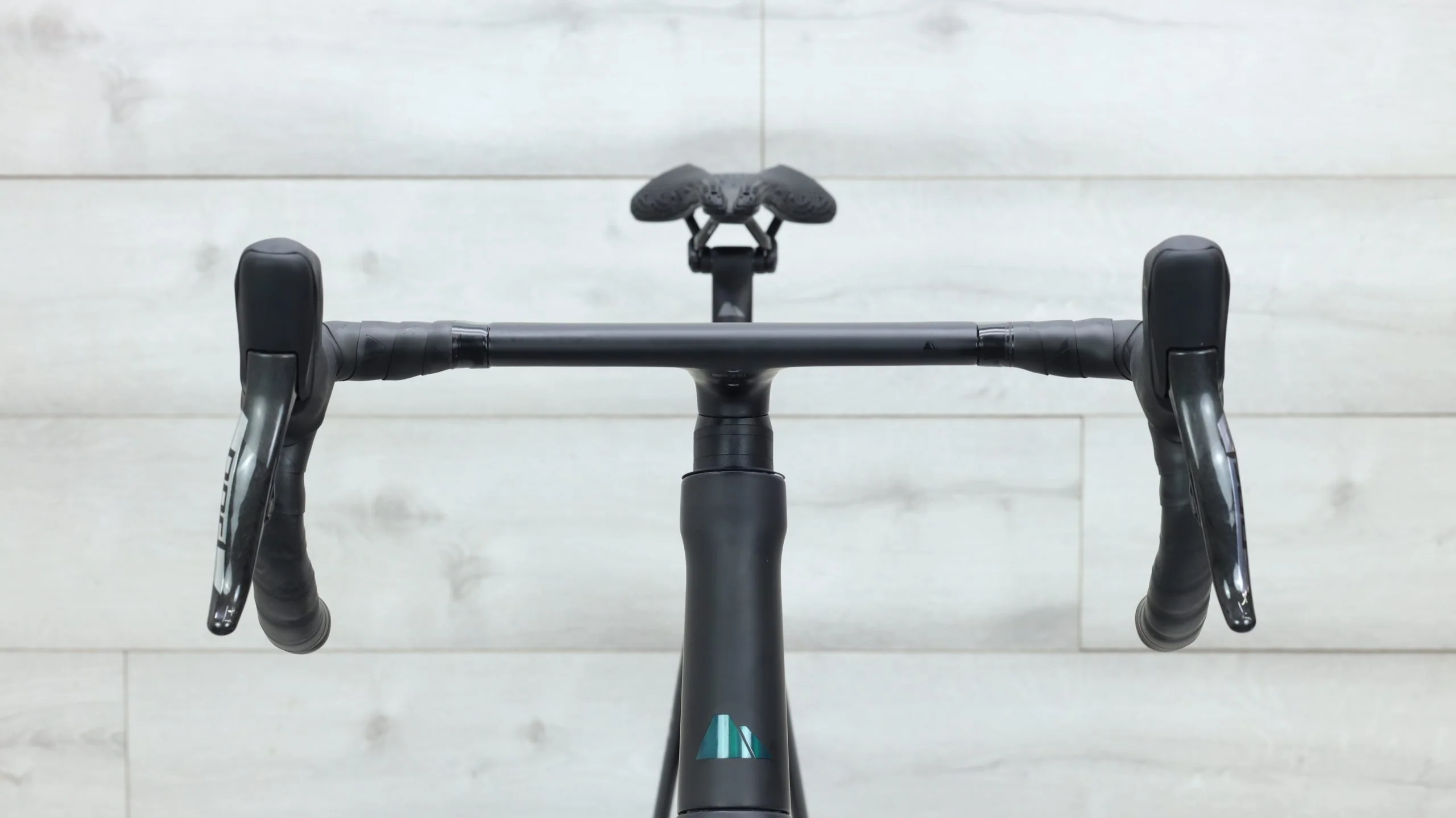 2023 Canyon Endurace CFR AXS Road Bike - Medium - Image 11