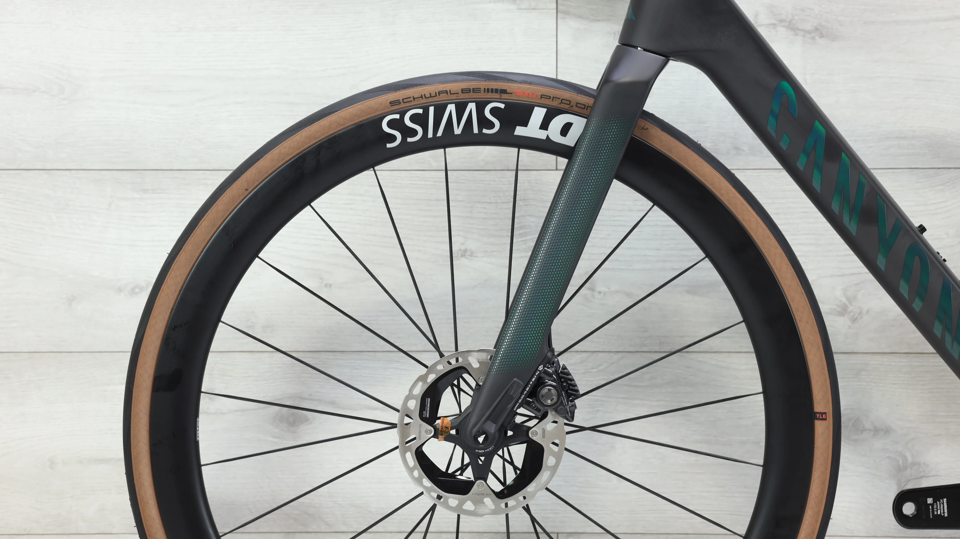 2023 Canyon Endurace CFR Di2 Road Bike - Medium - Image 12