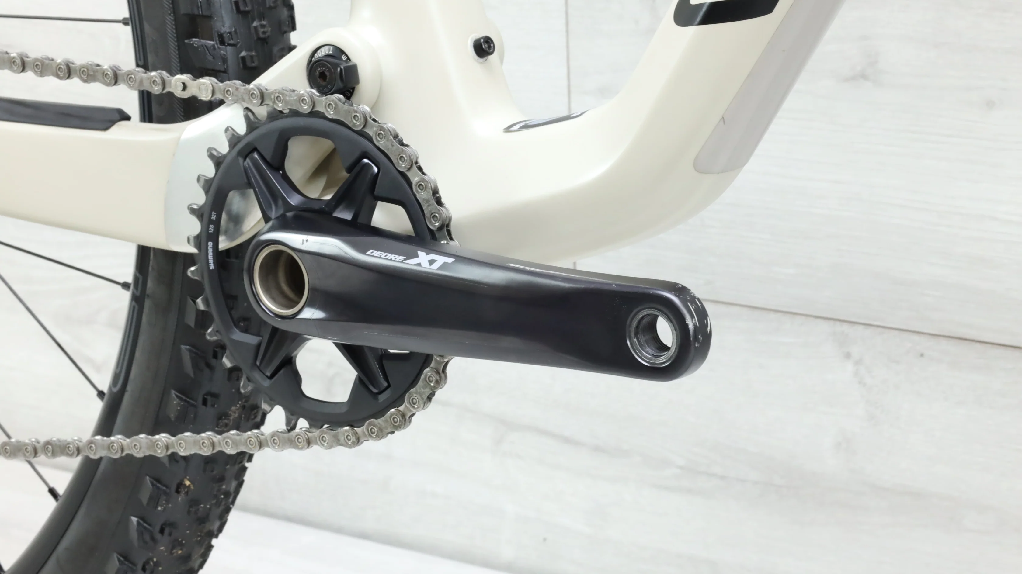 2023 Canyon Lux Trail CF Mountain Bike - Medium - Image 5
