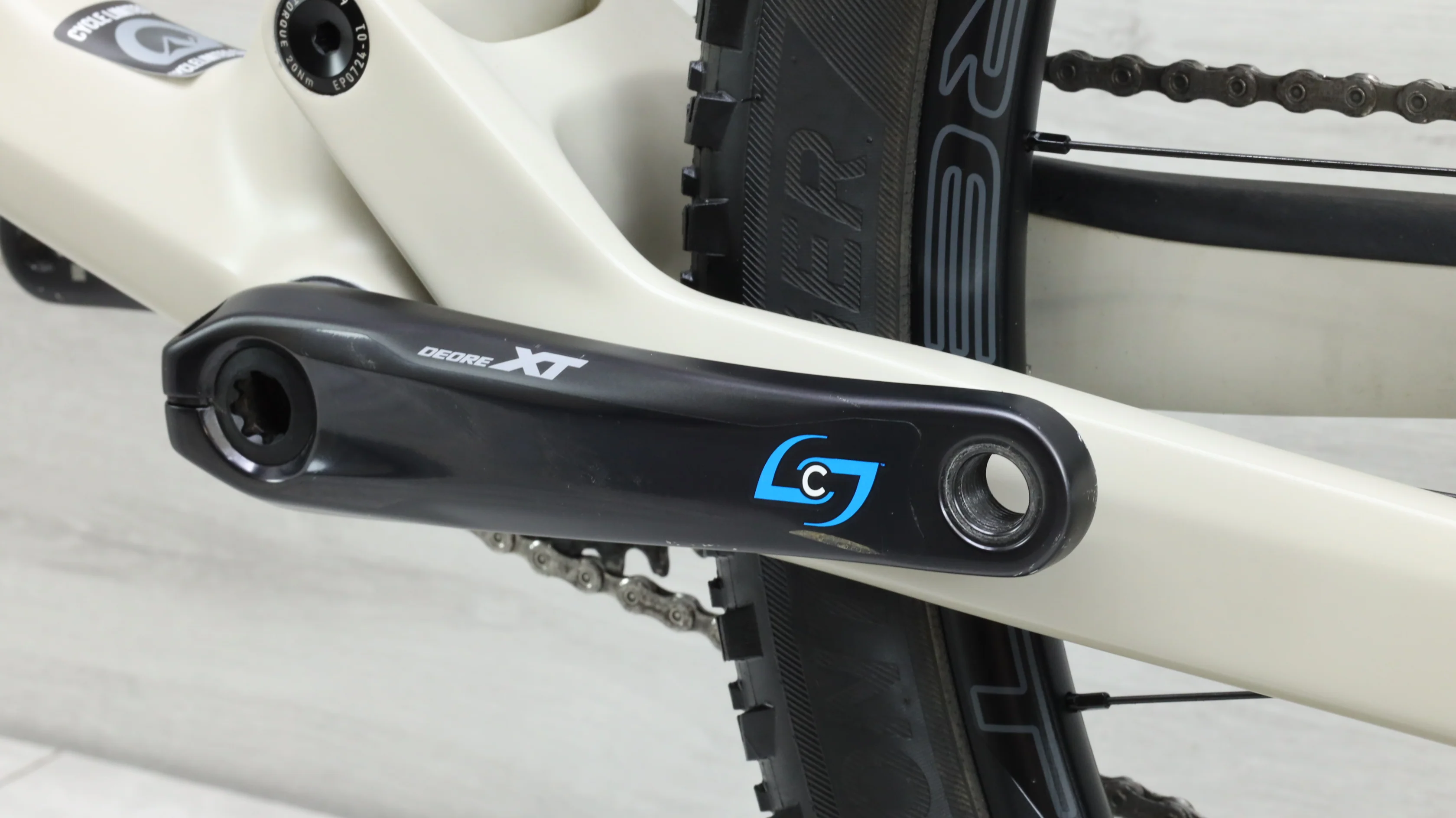 2023 Canyon Lux Trail CF Mountain Bike - Medium - Image 6