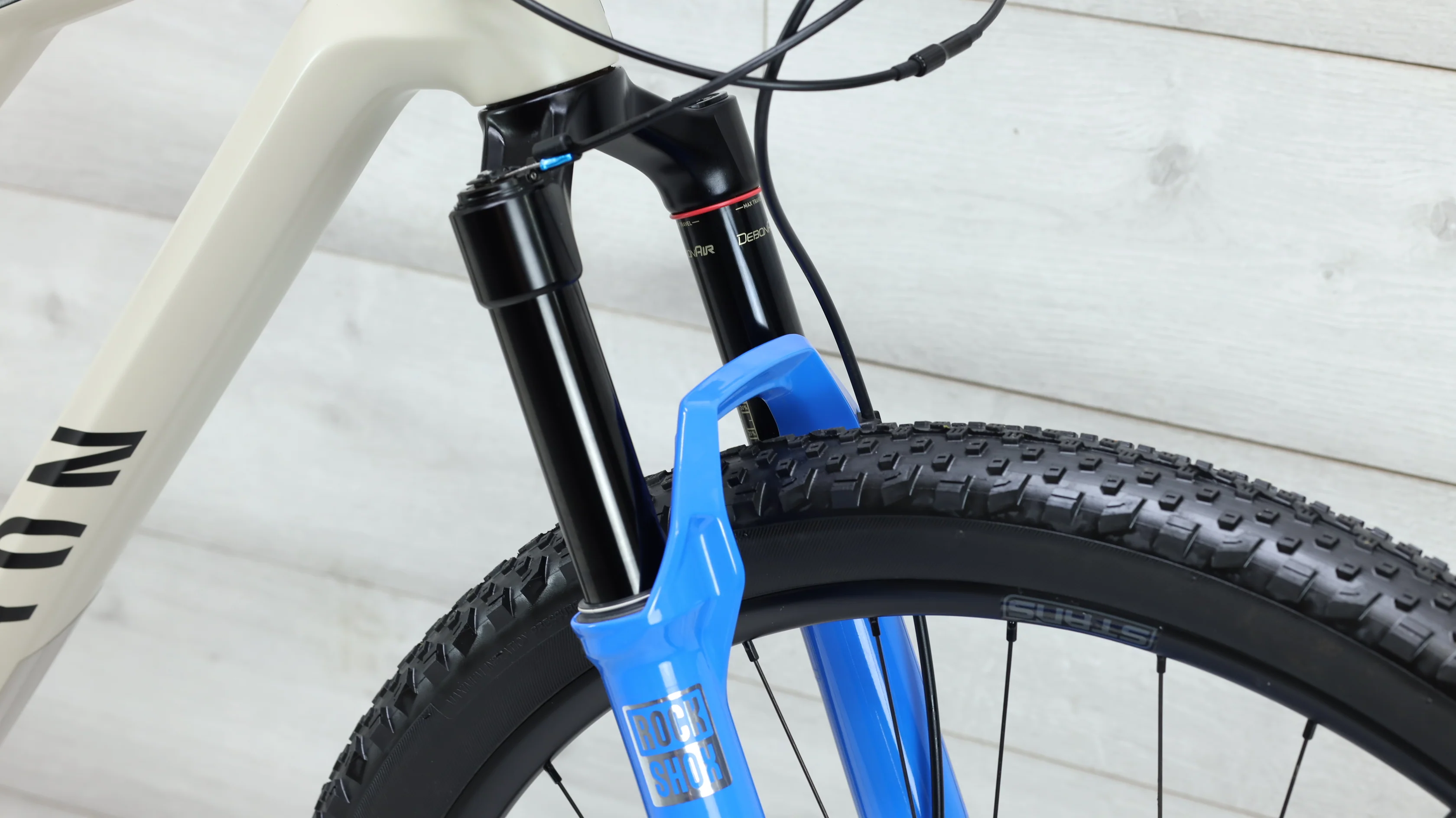 2023 Canyon Lux Trail CF Mountain Bike - Medium - Image 7