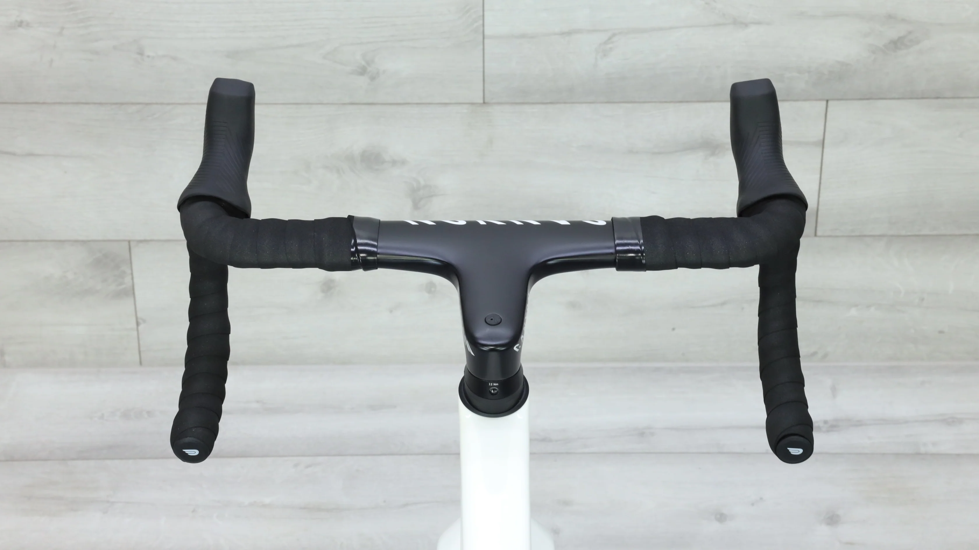 2023 Canyon Ultimate CF SL 7 AXS Road Bike - Large - Image 11