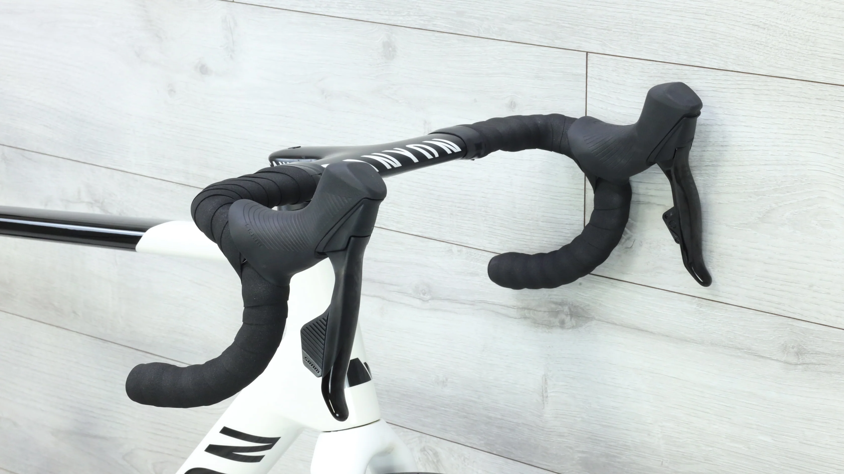 2023 Canyon Ultimate CF SL 7 AXS Road Bike - Large - Image 7