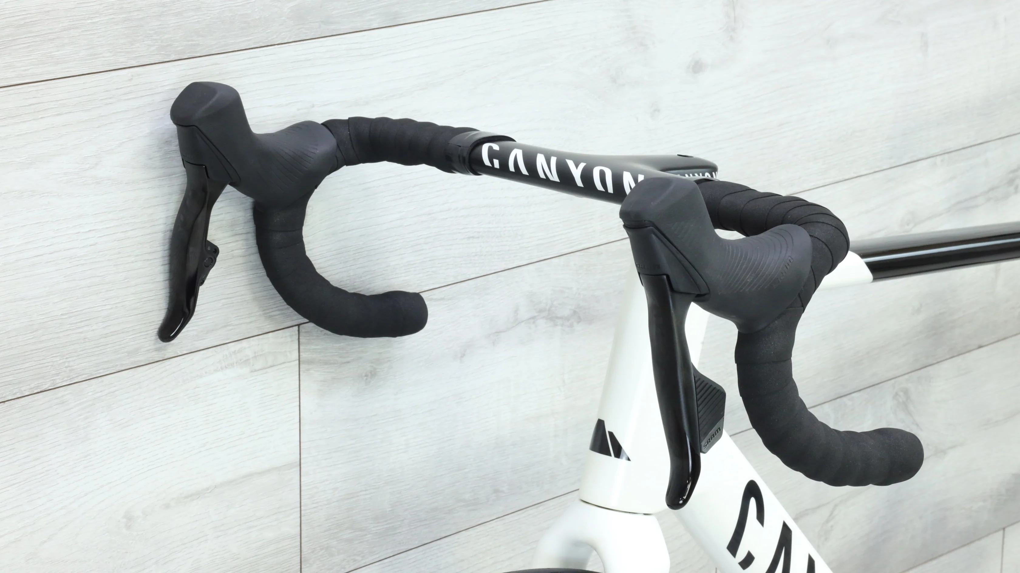 2023 Canyon Ultimate CF SL 7 AXS Road Bike - Large - Image 8