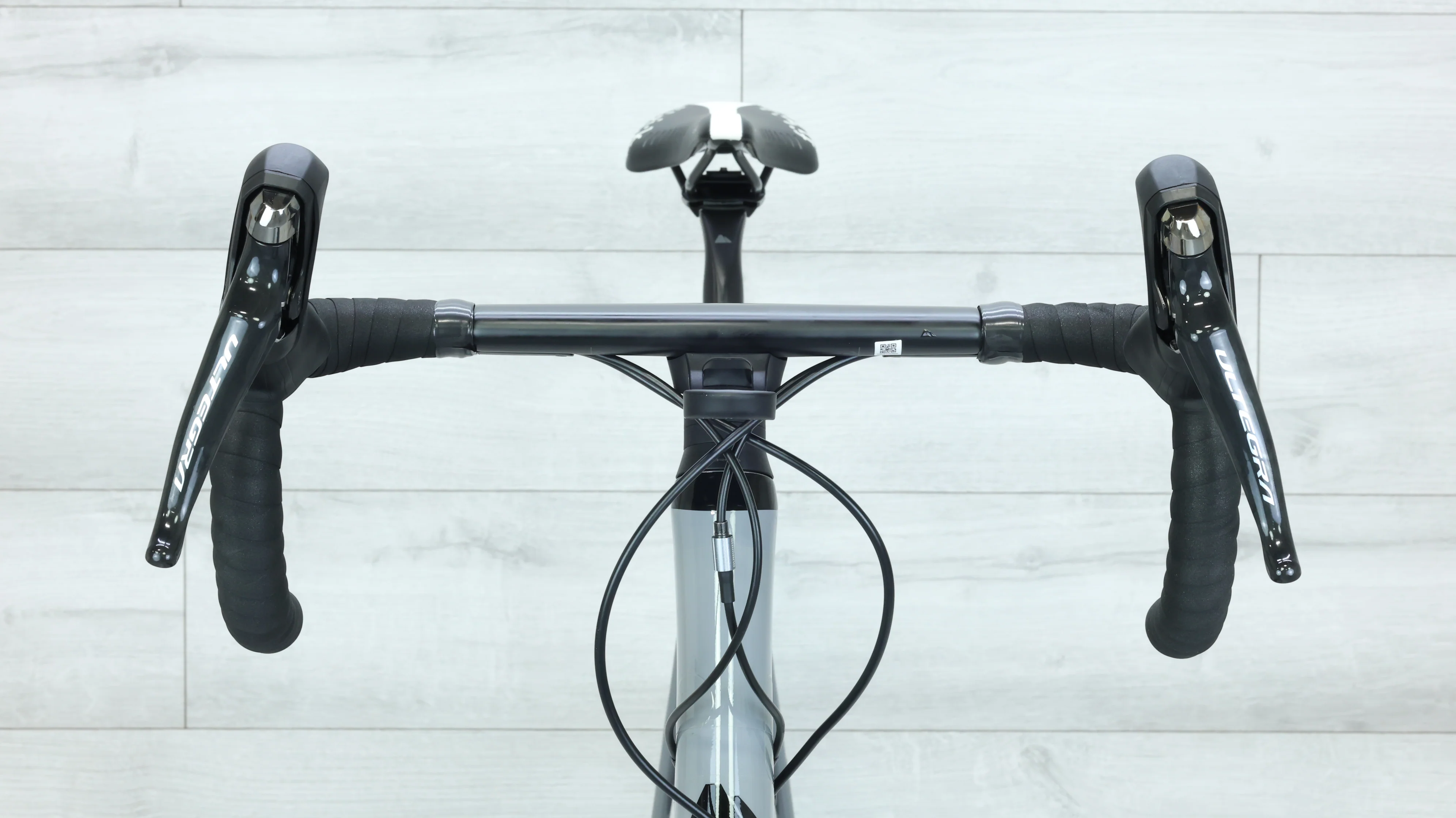2023 Canyon Ultimate CF SL Disc Road Bike - X-Large - Image 12