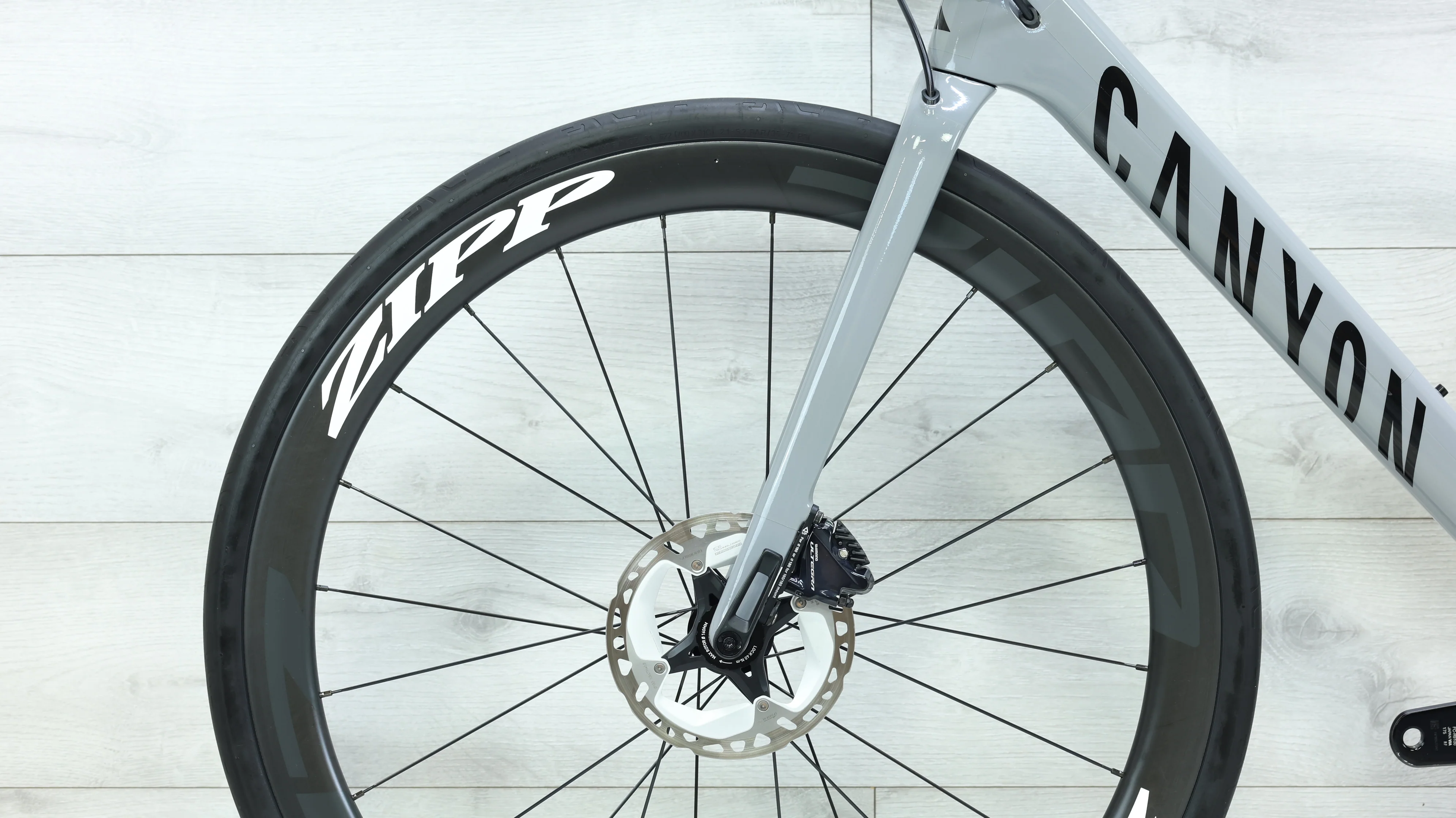 2023 Canyon Ultimate CF SL Disc Road Bike - X-Large - Image 14