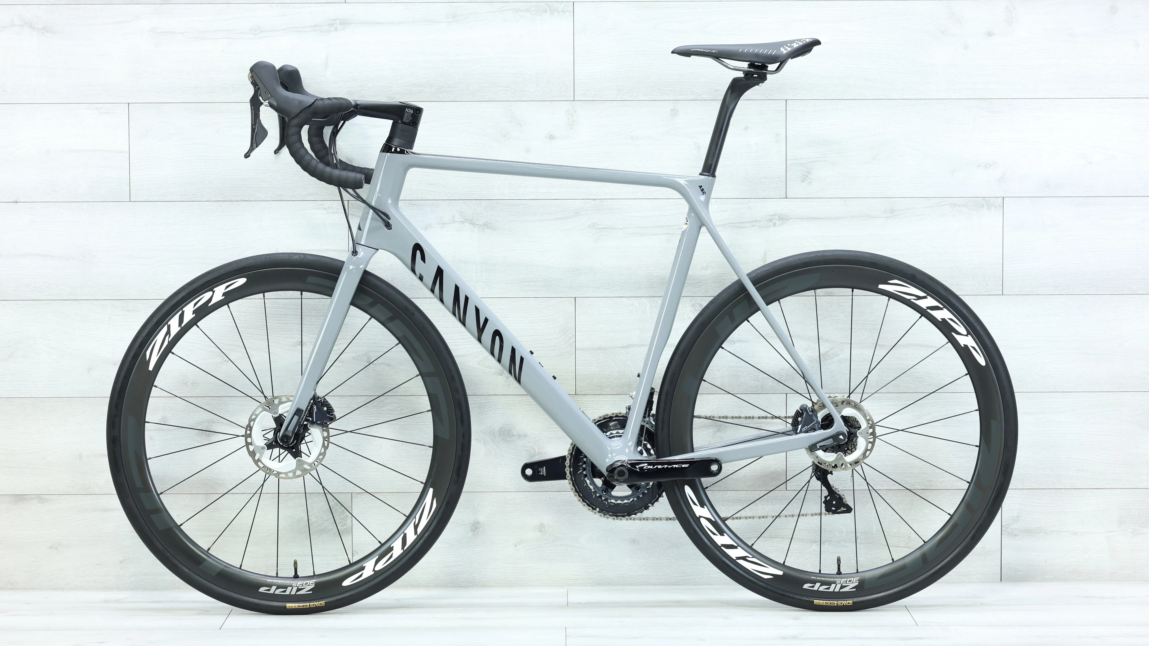 2023 Canyon Ultimate CF SL Disc Road Bike - X-Large - Image 2