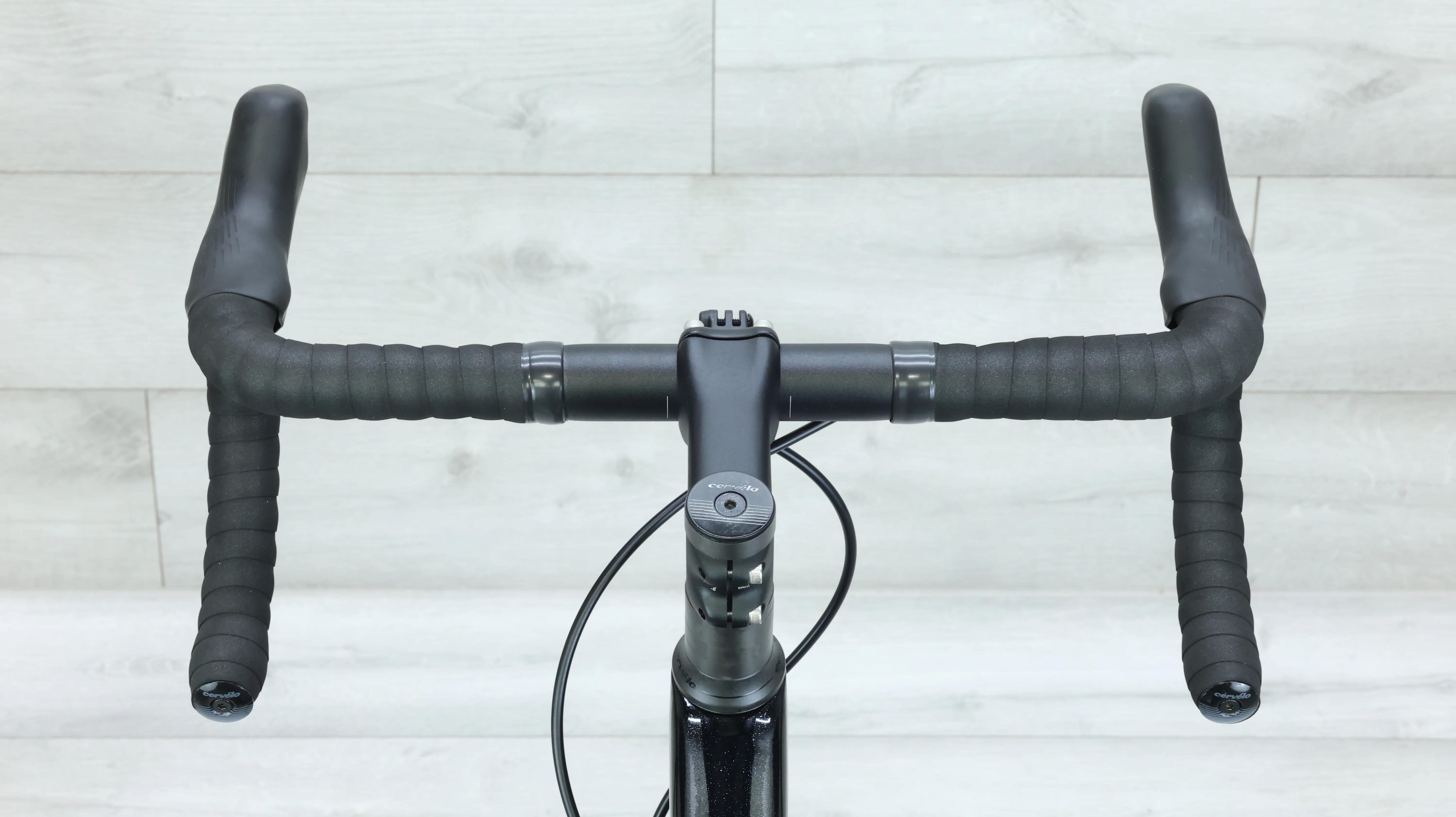 2023 Cervelo Caledonia 105 Di2 Road Bike - 56cm - Image 13