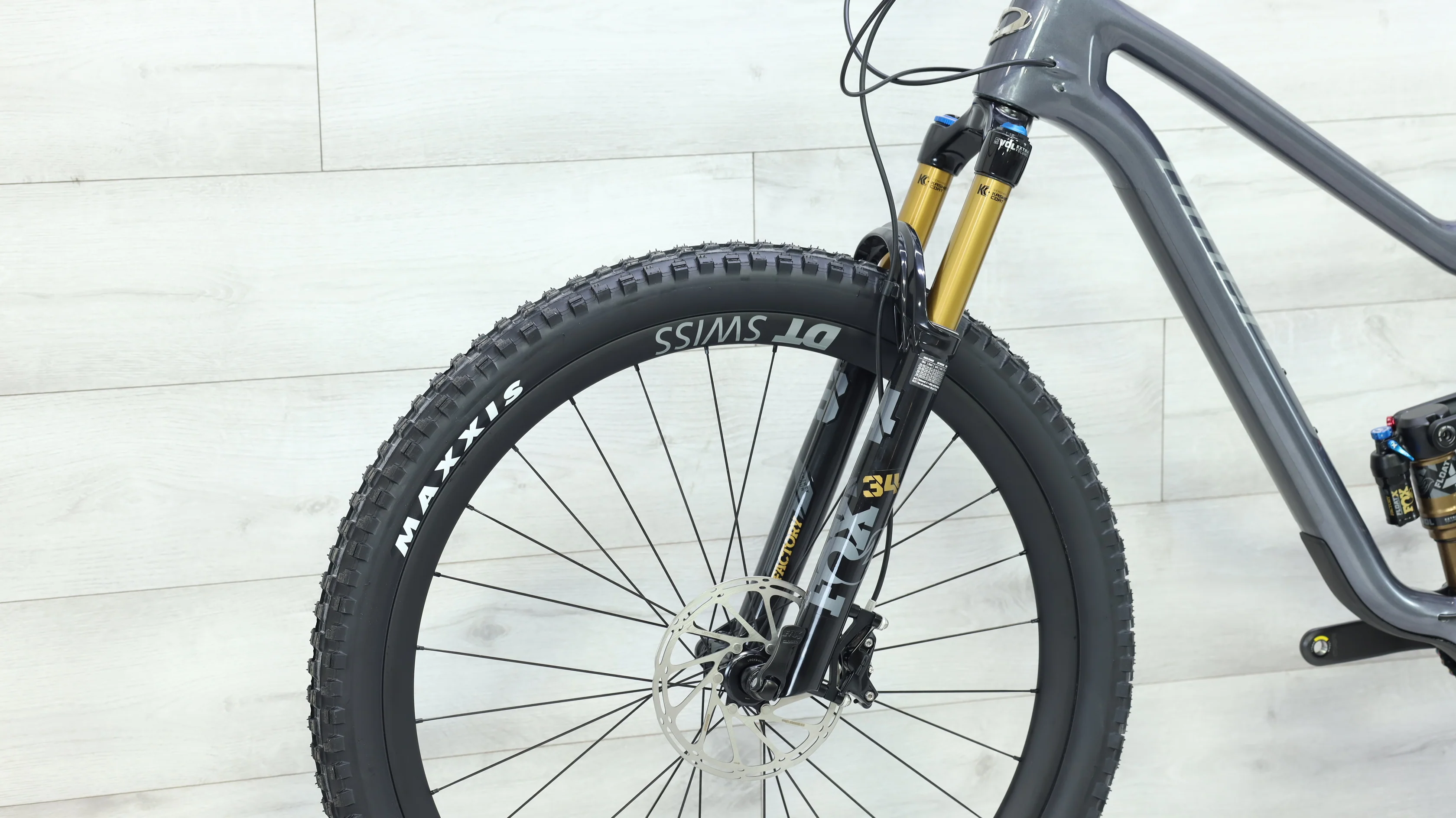 2023 Niner JET 9 RDO 5-Star SRAM X01 AXS LTD Mountain Bike - Large - Image 8