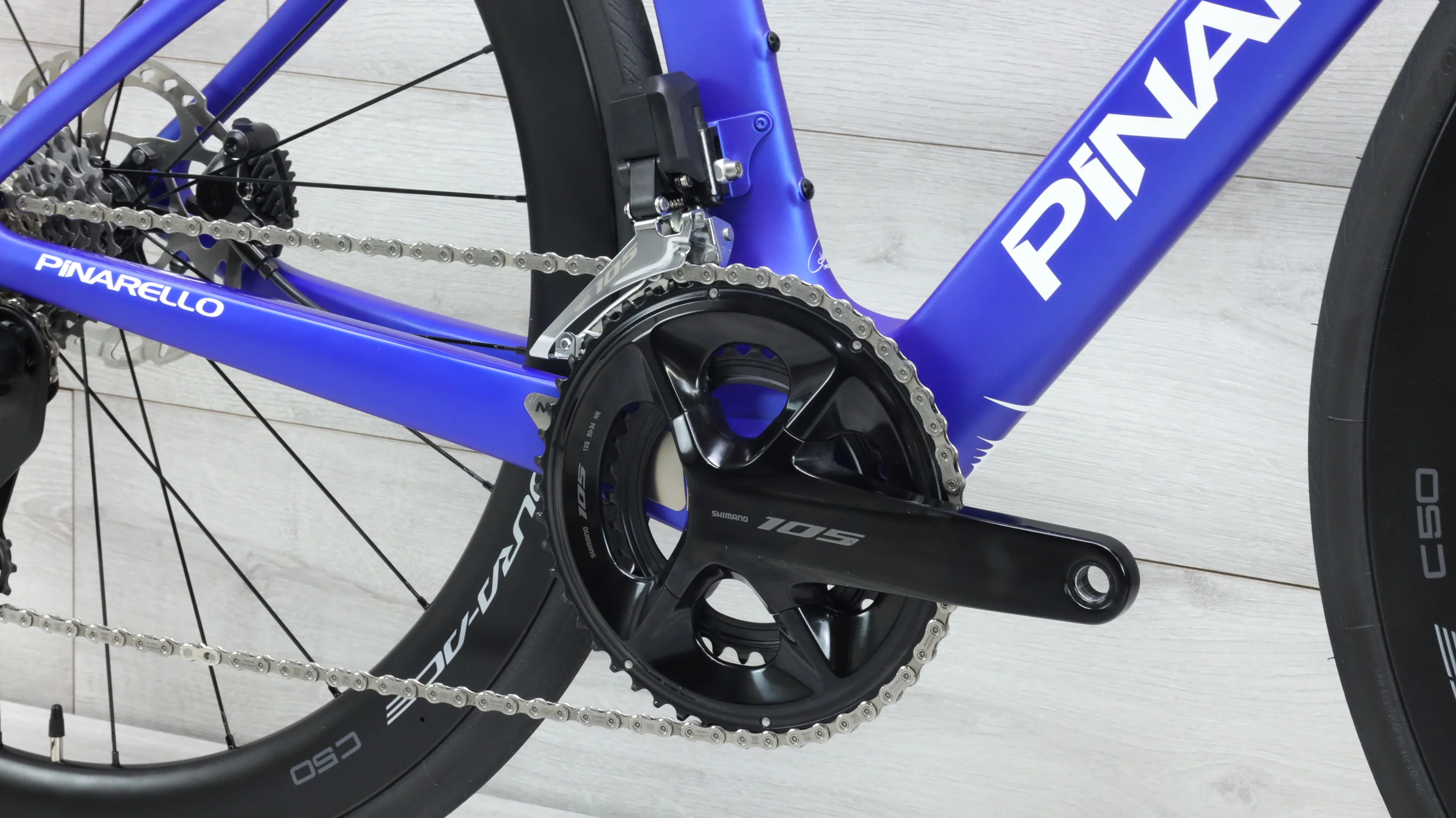 2023 Pinarello F5 105 Di2 Road Bike - 46.5cm - Image 5