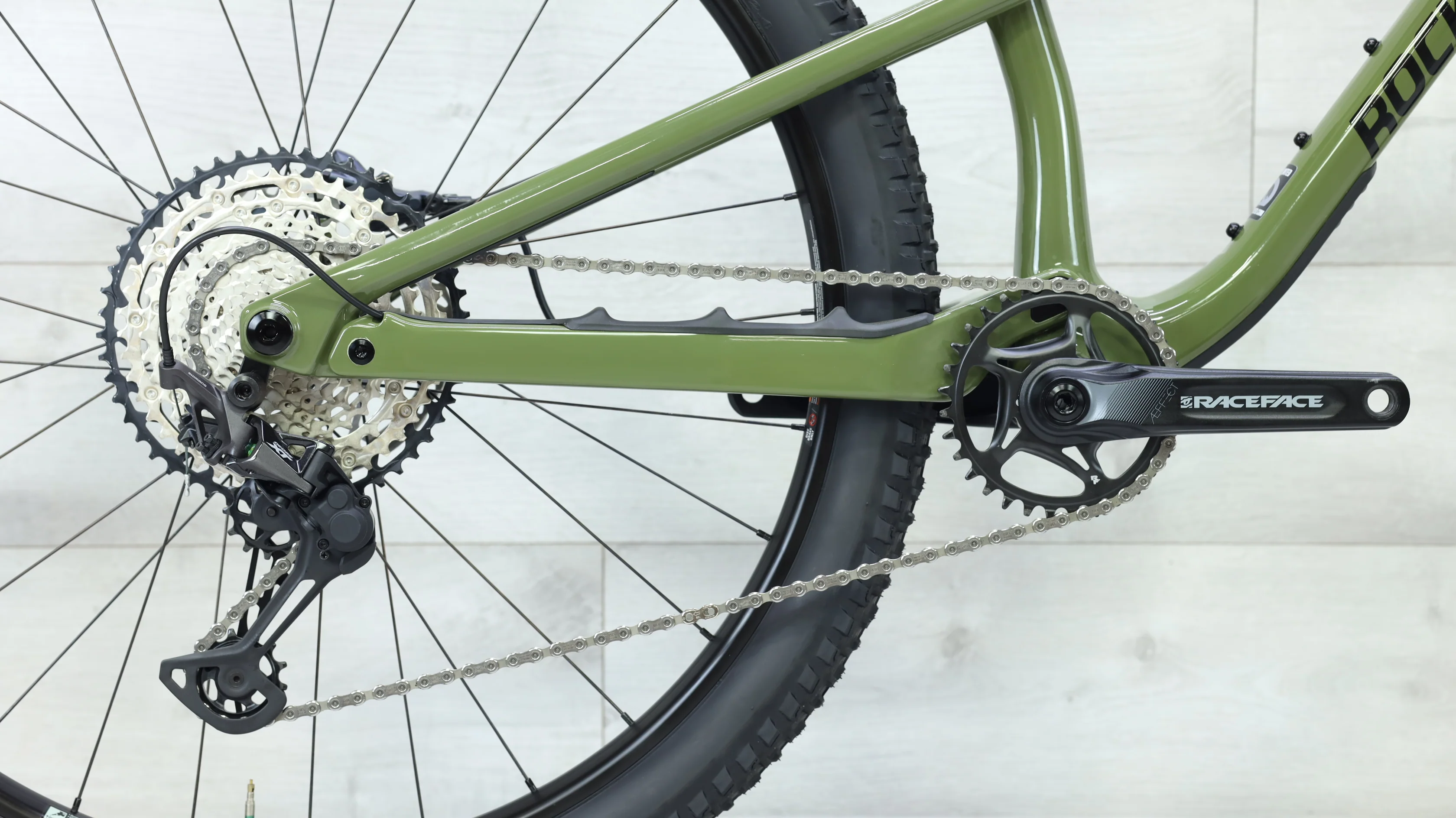 2023 Rocky Mountain Element C50 Shimano Mountain Bike - Medium - Image 4