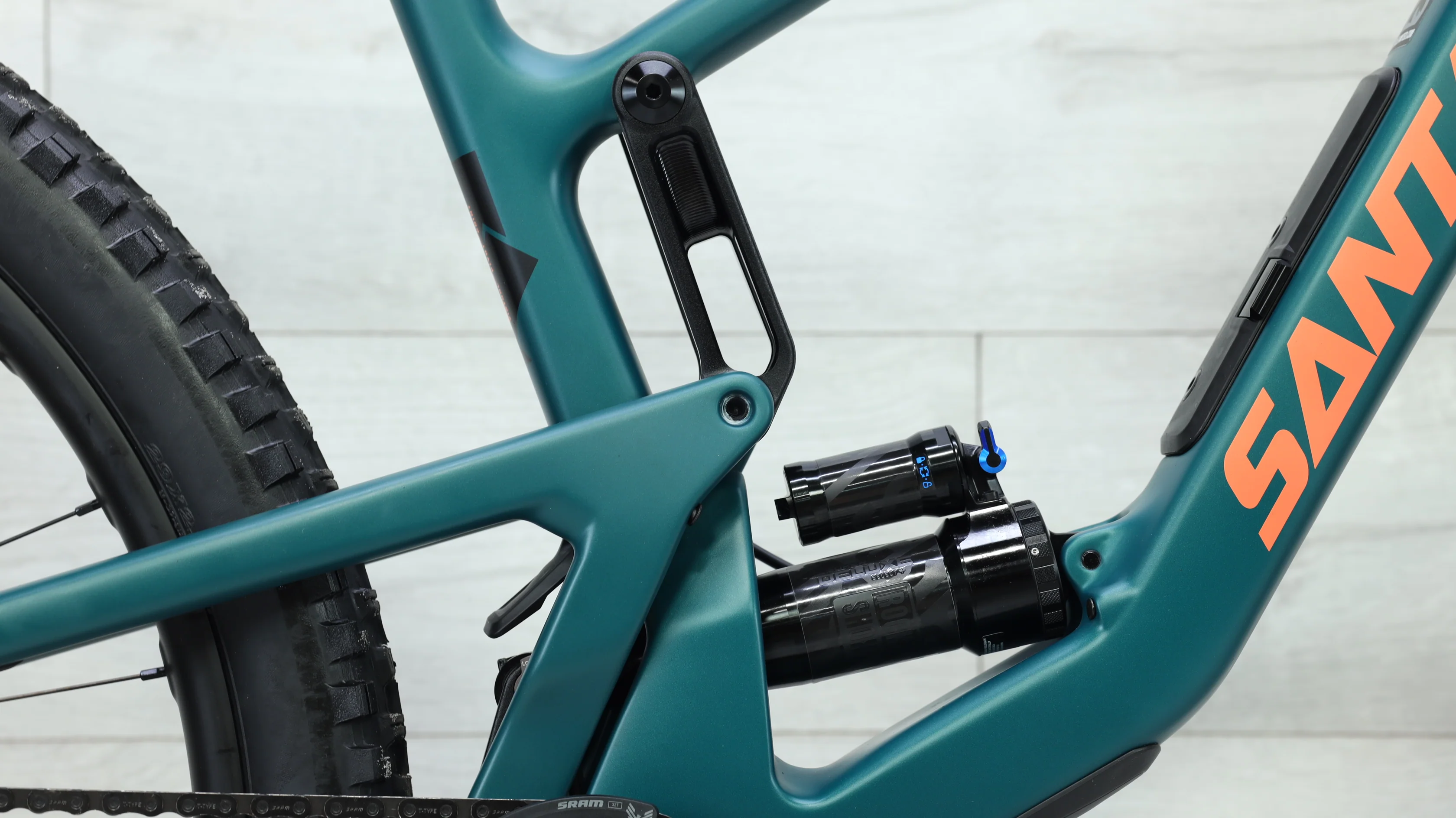 2023 Santa Cruz Hightower X0 AXS RSV Carbon Mountain Bike - Large - Image 9