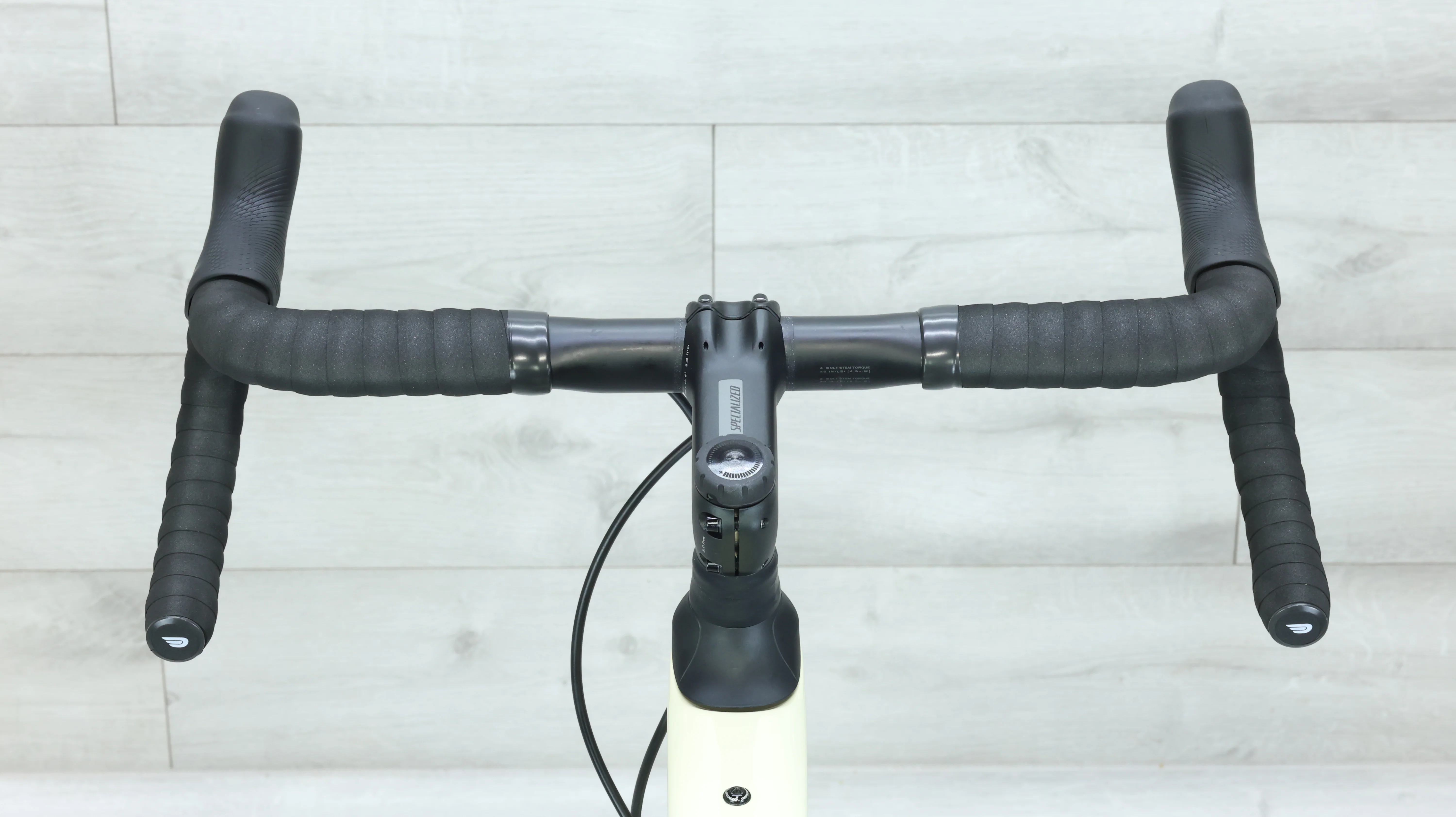 2023 Specialized Diverge Pro Carbon Gravel Bike - 61cm - Image 13