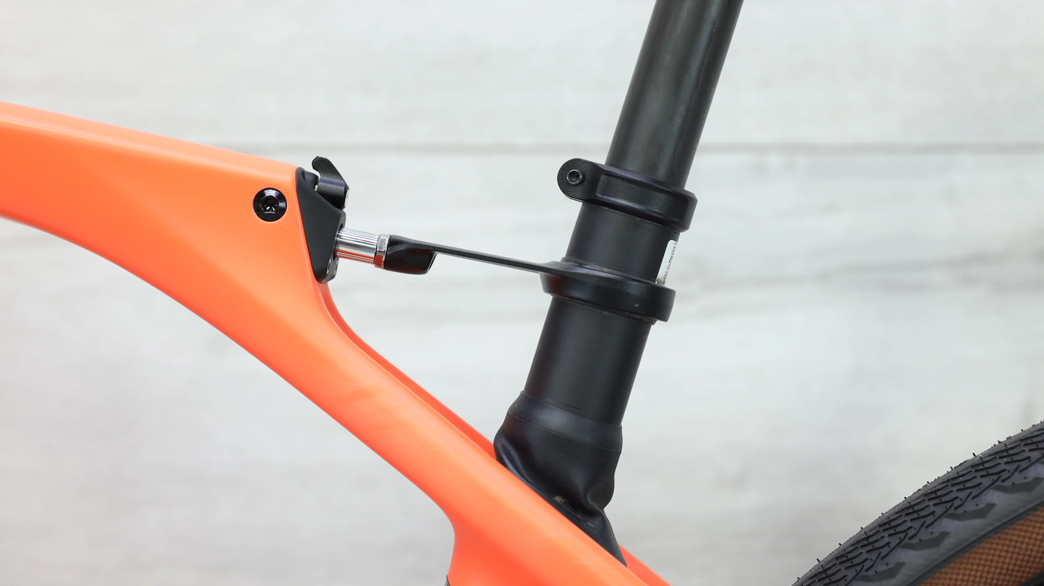 2023 Specialized Diverge STR Pro Gravel Bike - 56cm - Image 13