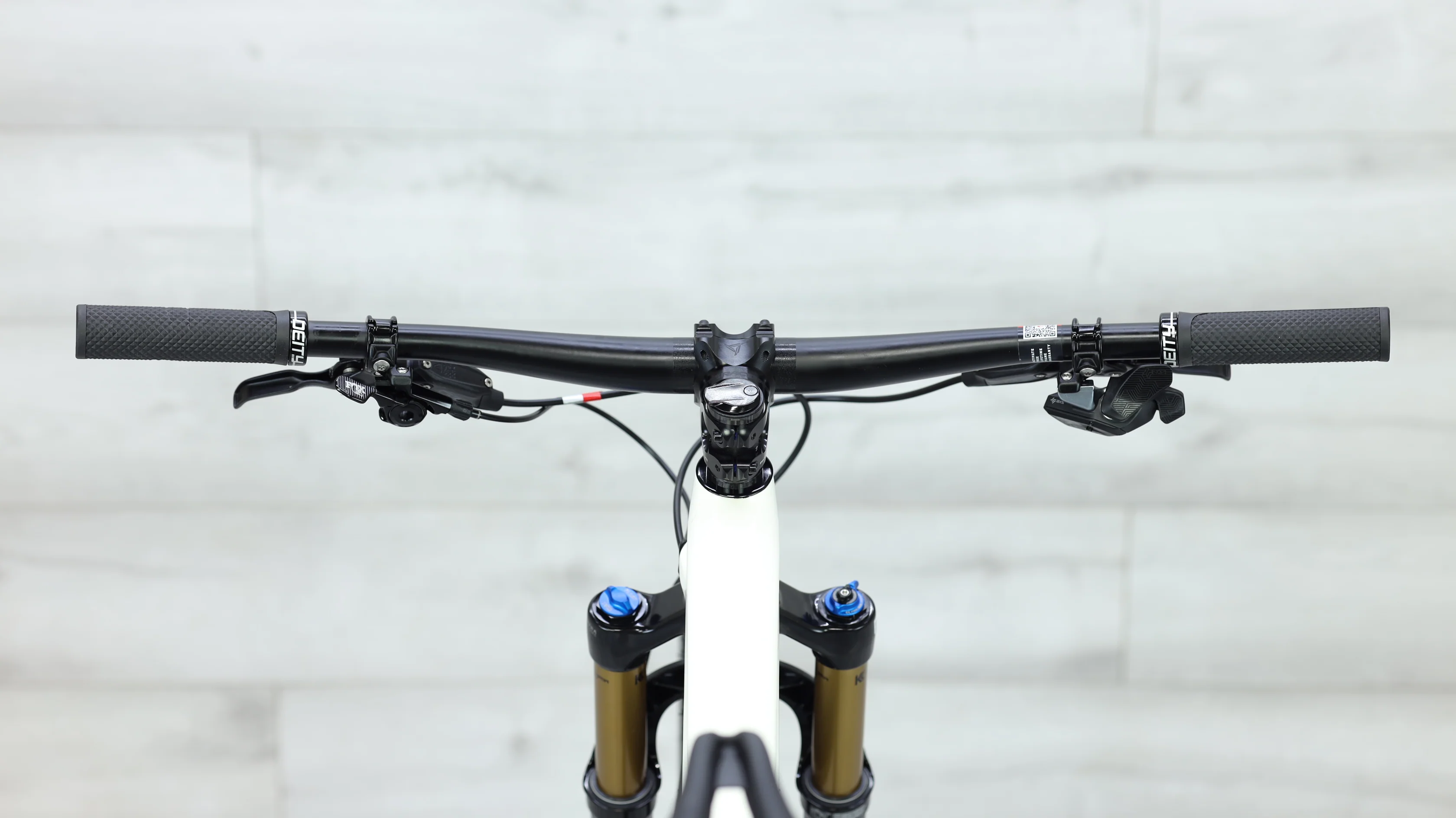 2023 Specialized Epic EVO Pro Mountain Bike - Medium - Image 12