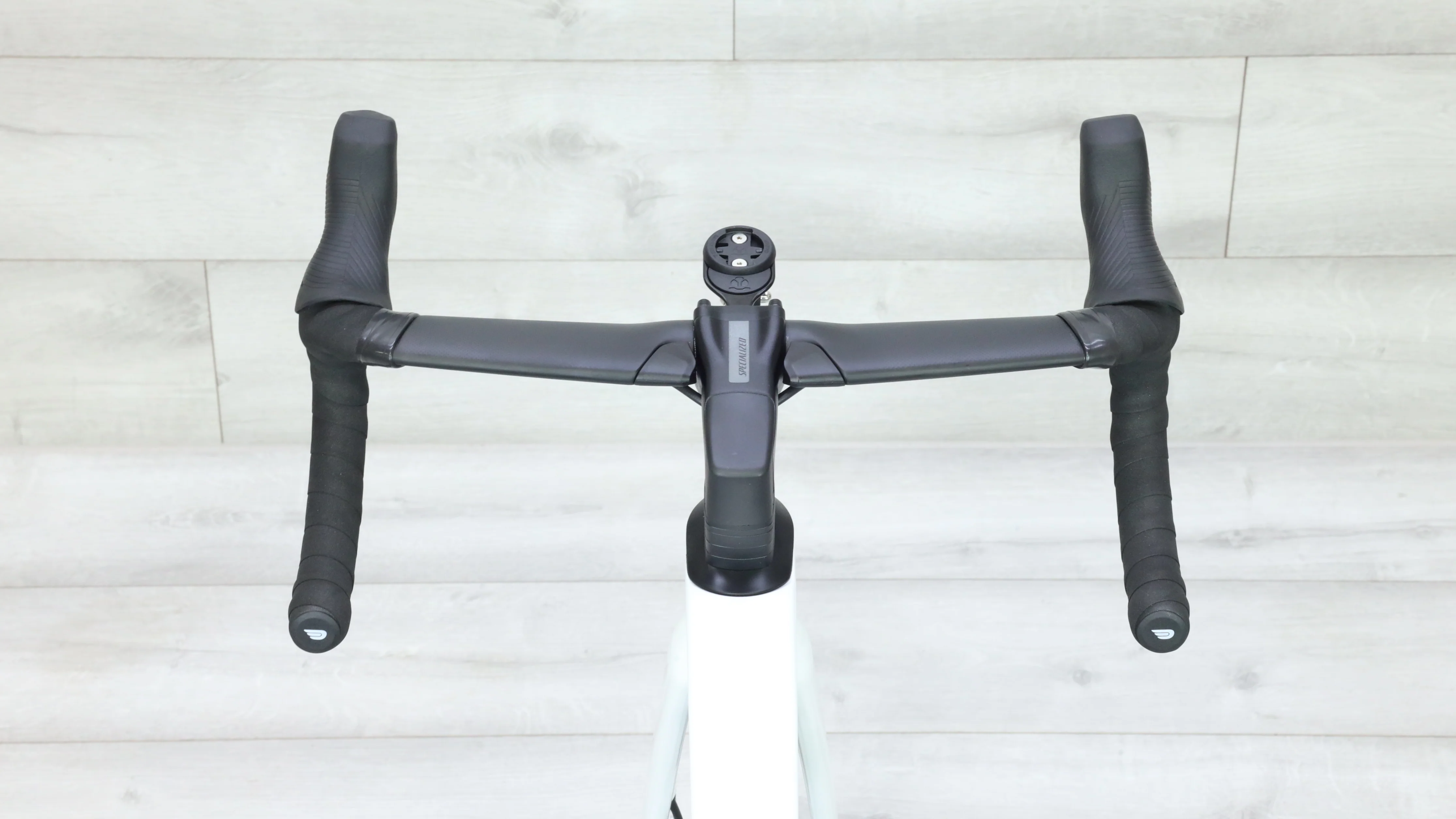 2023 Specialized Tarmac SL7 Comp Rival eTap AXS Road Bike - 44cm - Image 11