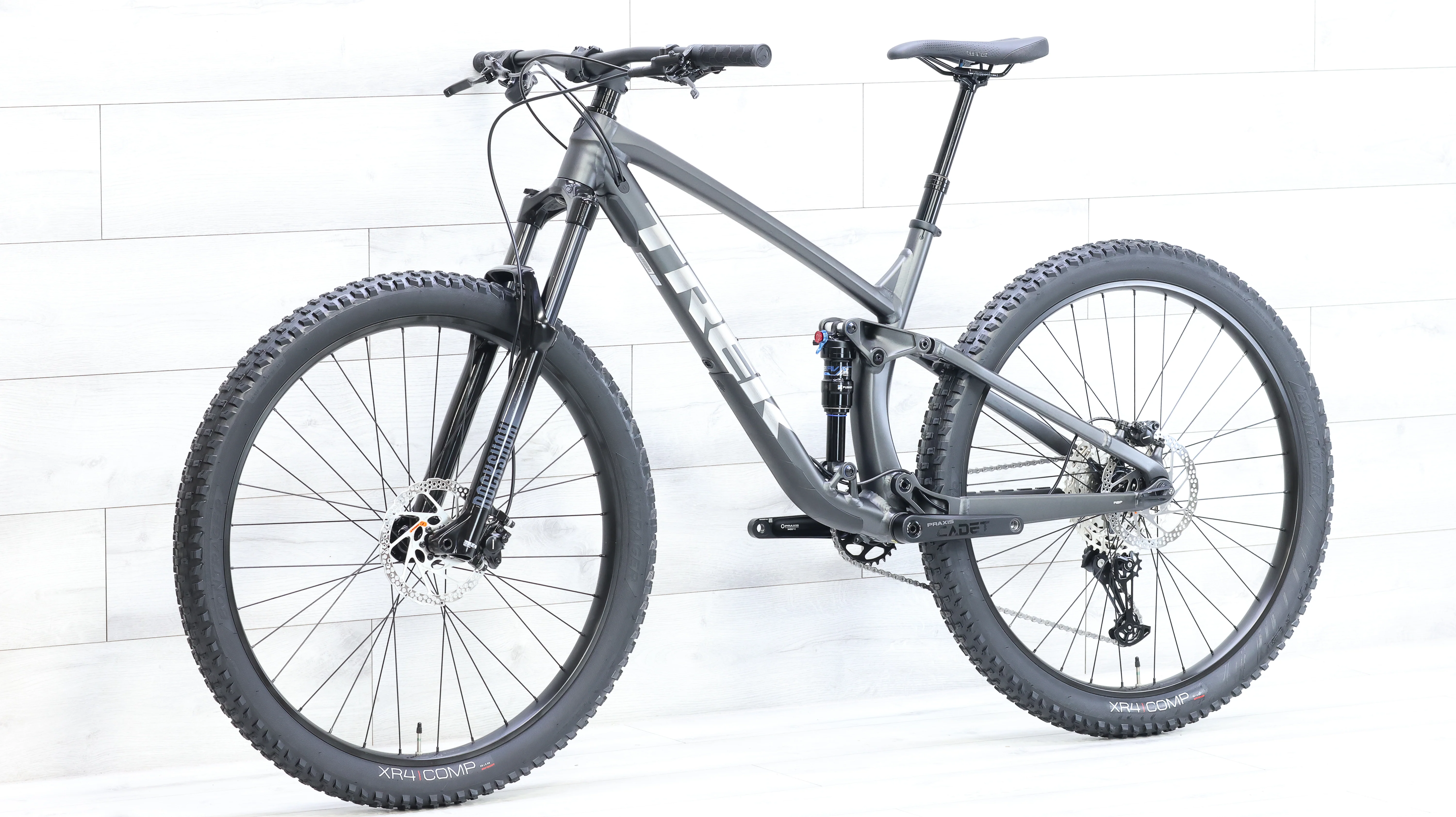 Trek Fuel EX 5 Gen 5 Mountain Bike - 2023, Large - Image 4