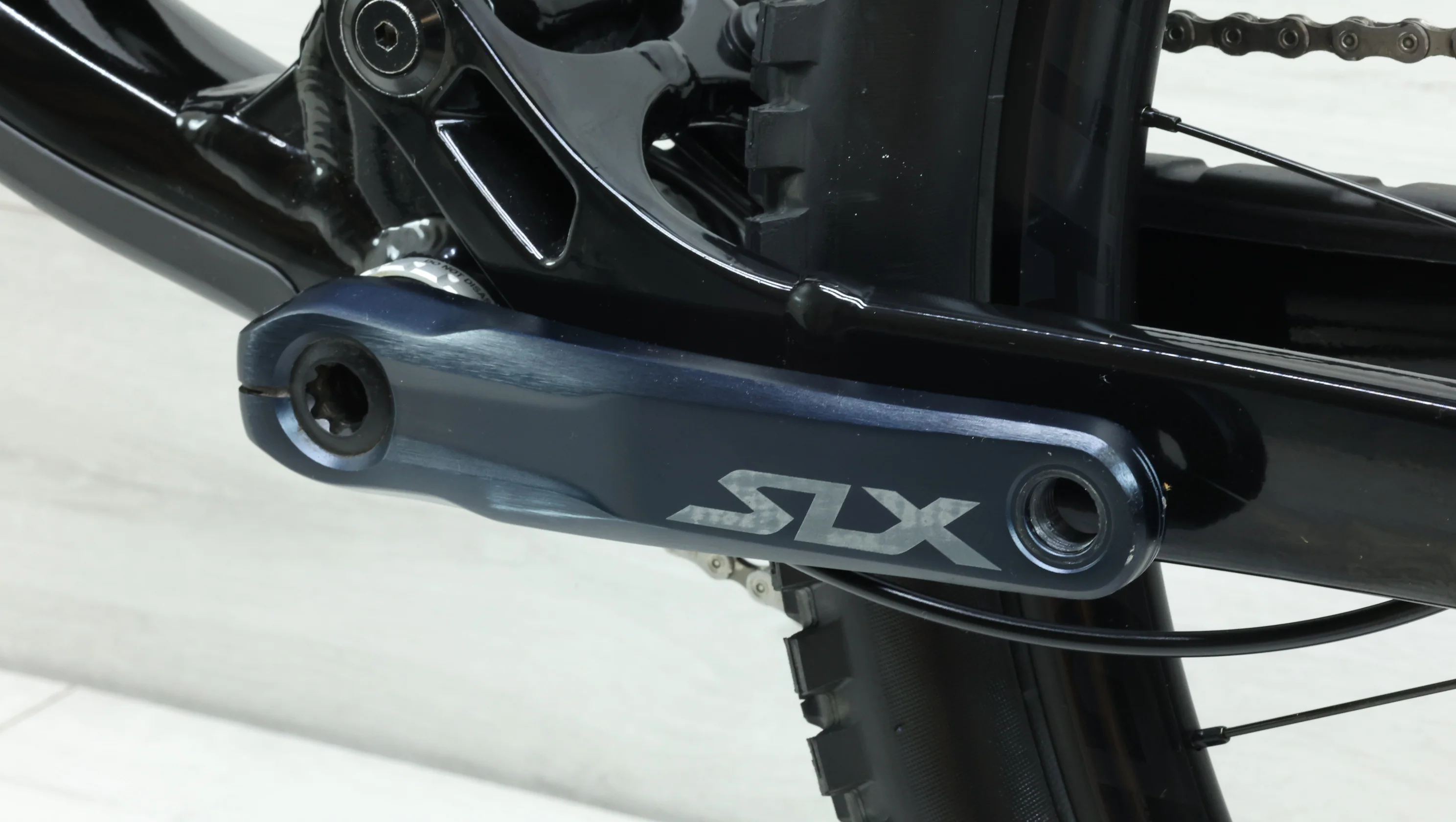 2023 Trek Fuel EX 8 Gen 6 Mountain Bike - Medium - Image 6