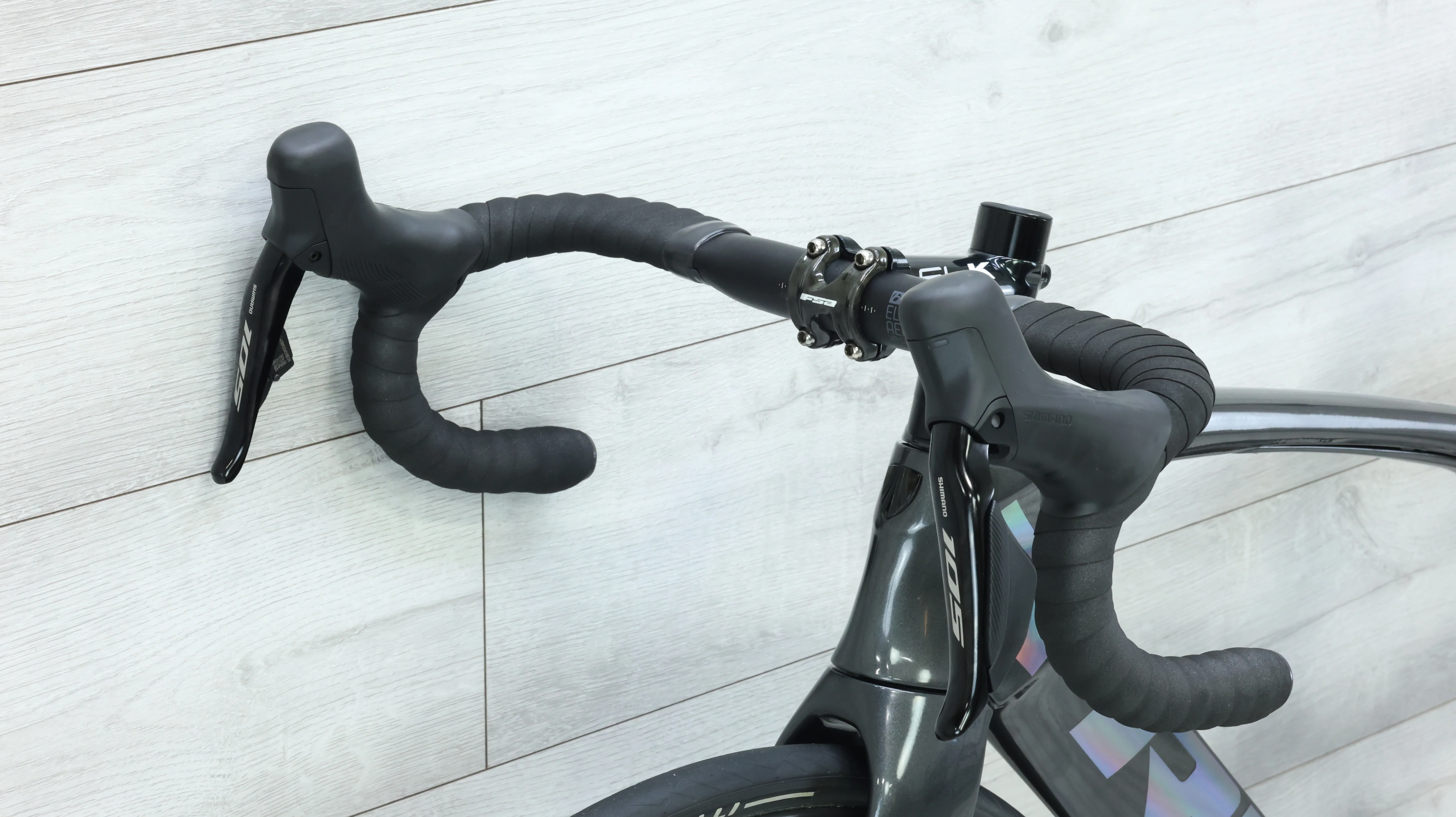 2023 Trek Madone SL 6 Di2 Gen 6 Road Bike - 52cm - Image 11