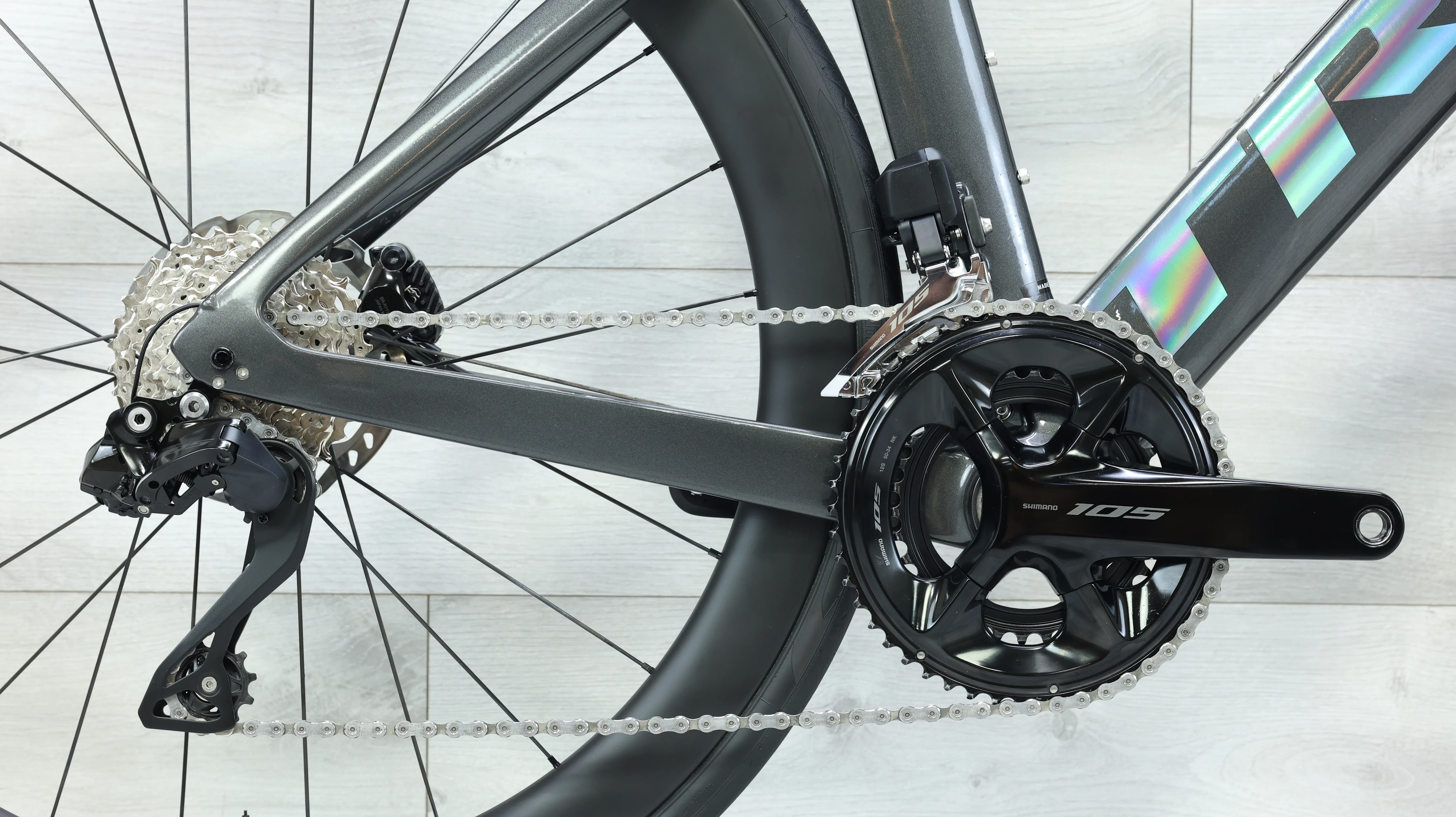 2023 Trek Madone SL 6 Di2 Gen 6 Road Bike - 52cm - Image 5