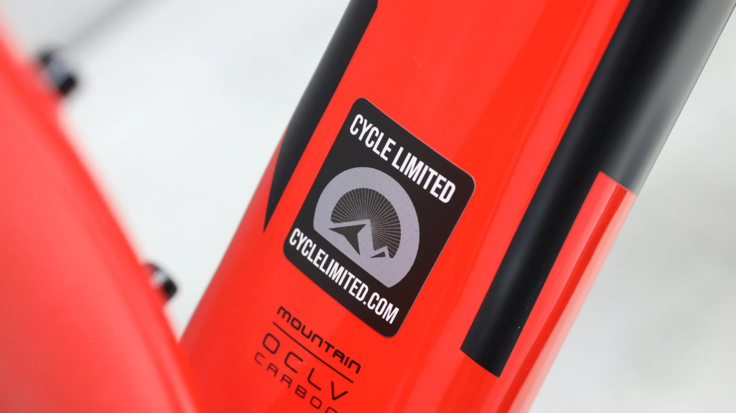 2023 Trek Procaliber 9.5  Mountain Bike - Medium - Image 3