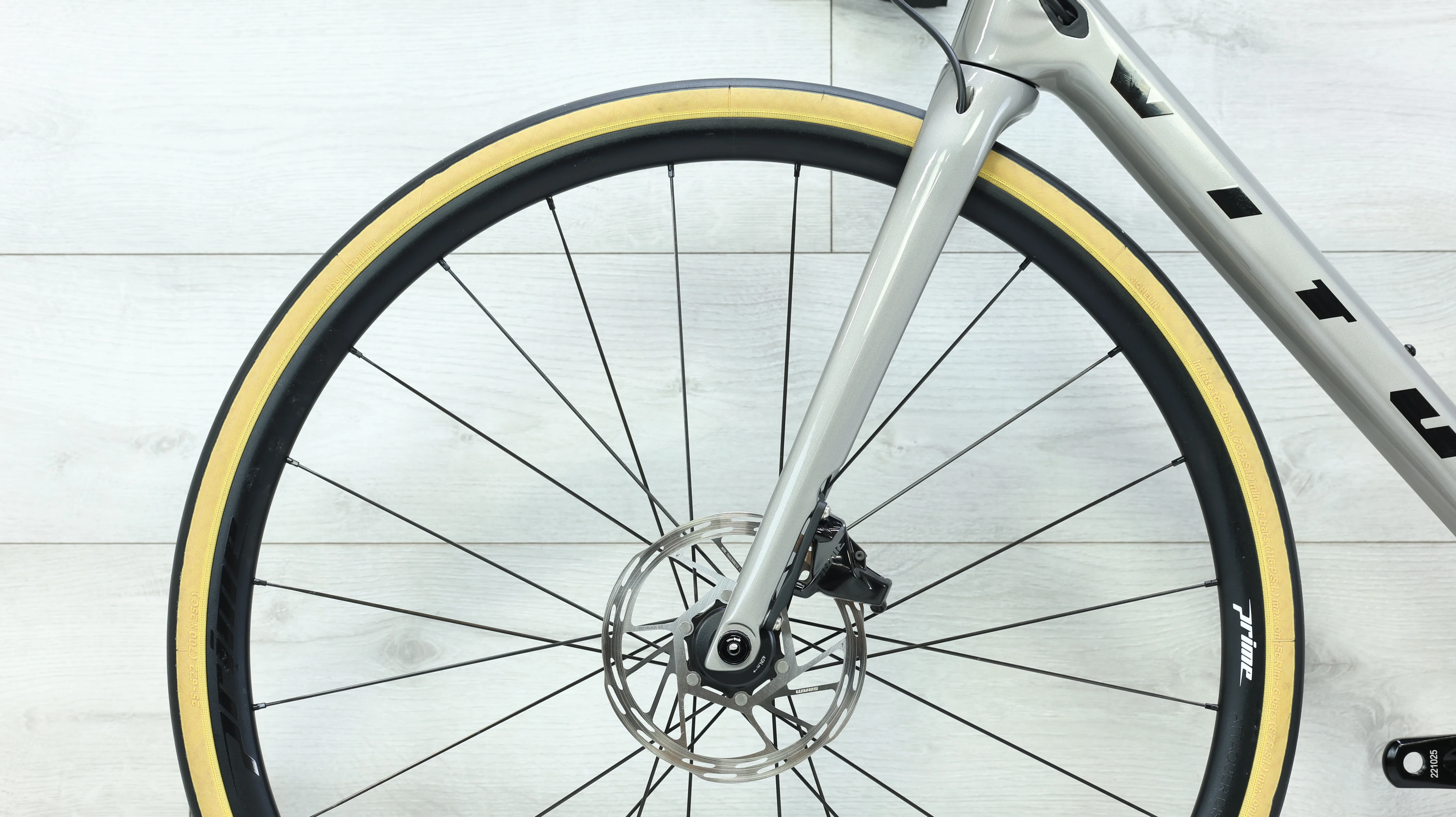 2023 Vitus Vitesse EVO Rival AXS Road Bike - Medium - Image 14