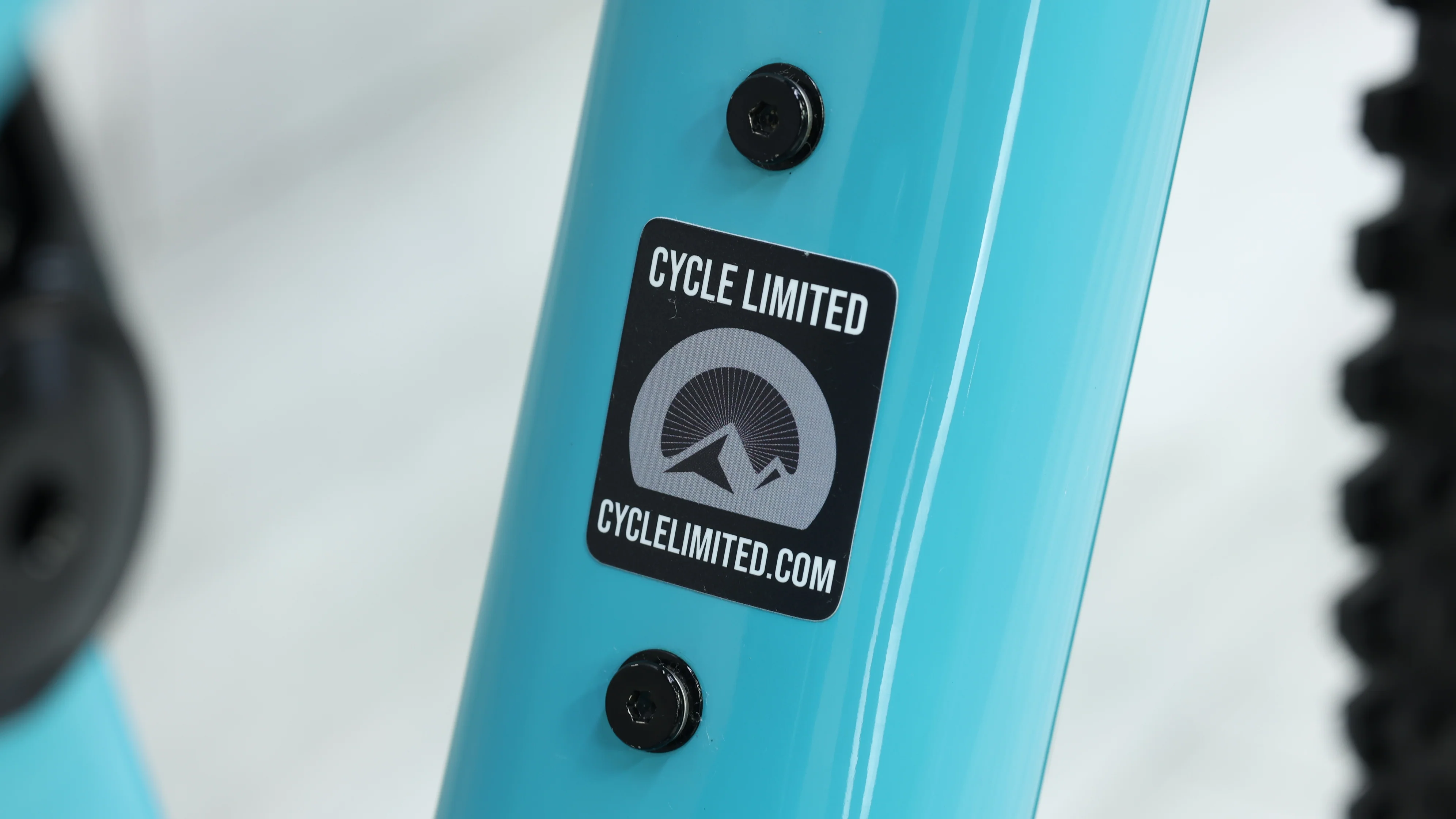 2023 Yeti SB150 Turq X01 AXS Mountain Bike - Small - Image 3