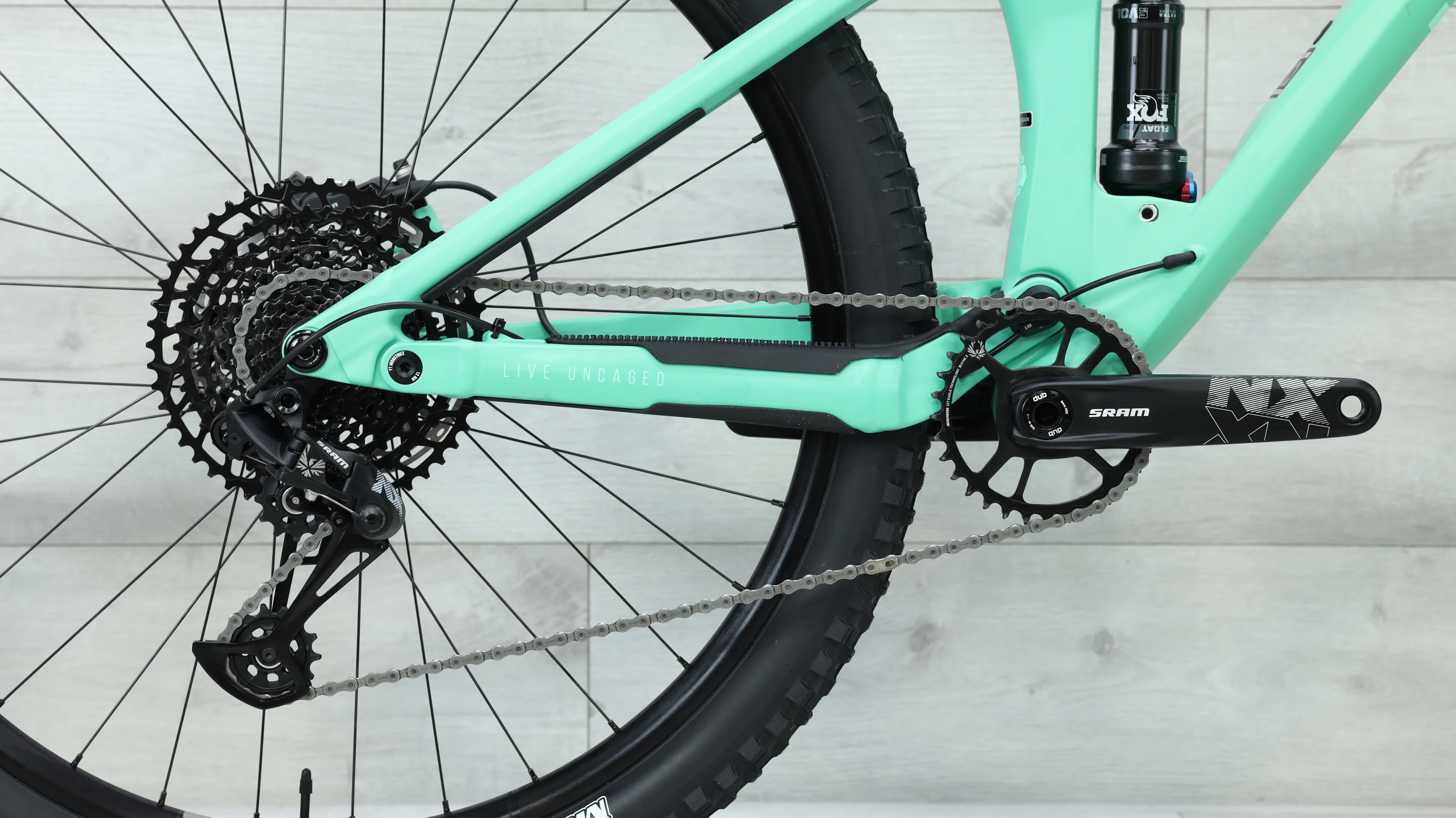 2023 YT Izzo Core 2 29 Mountain Bike - Medium - Image 4