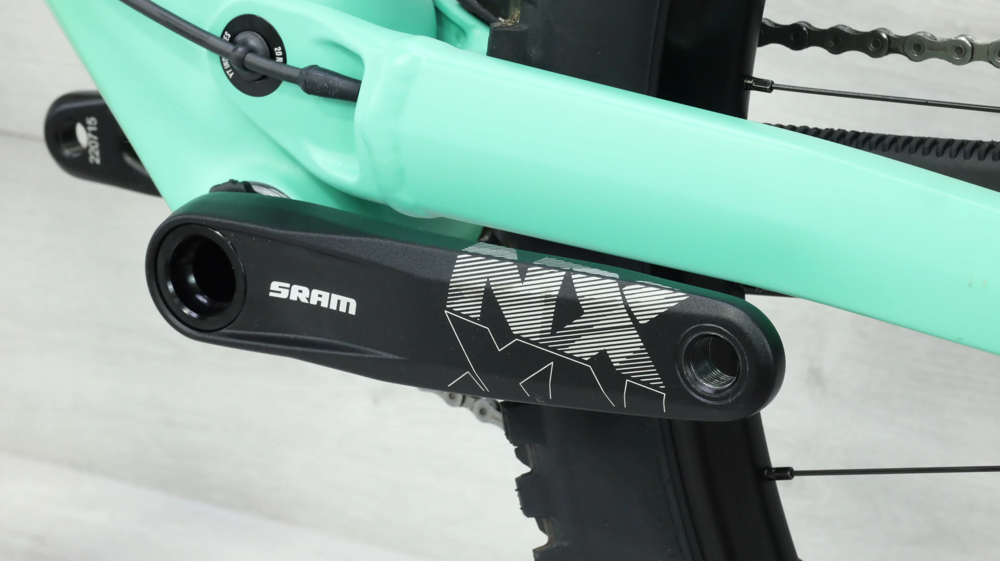 2023 YT Izzo Core 2 29 Mountain Bike - Medium - Image 6