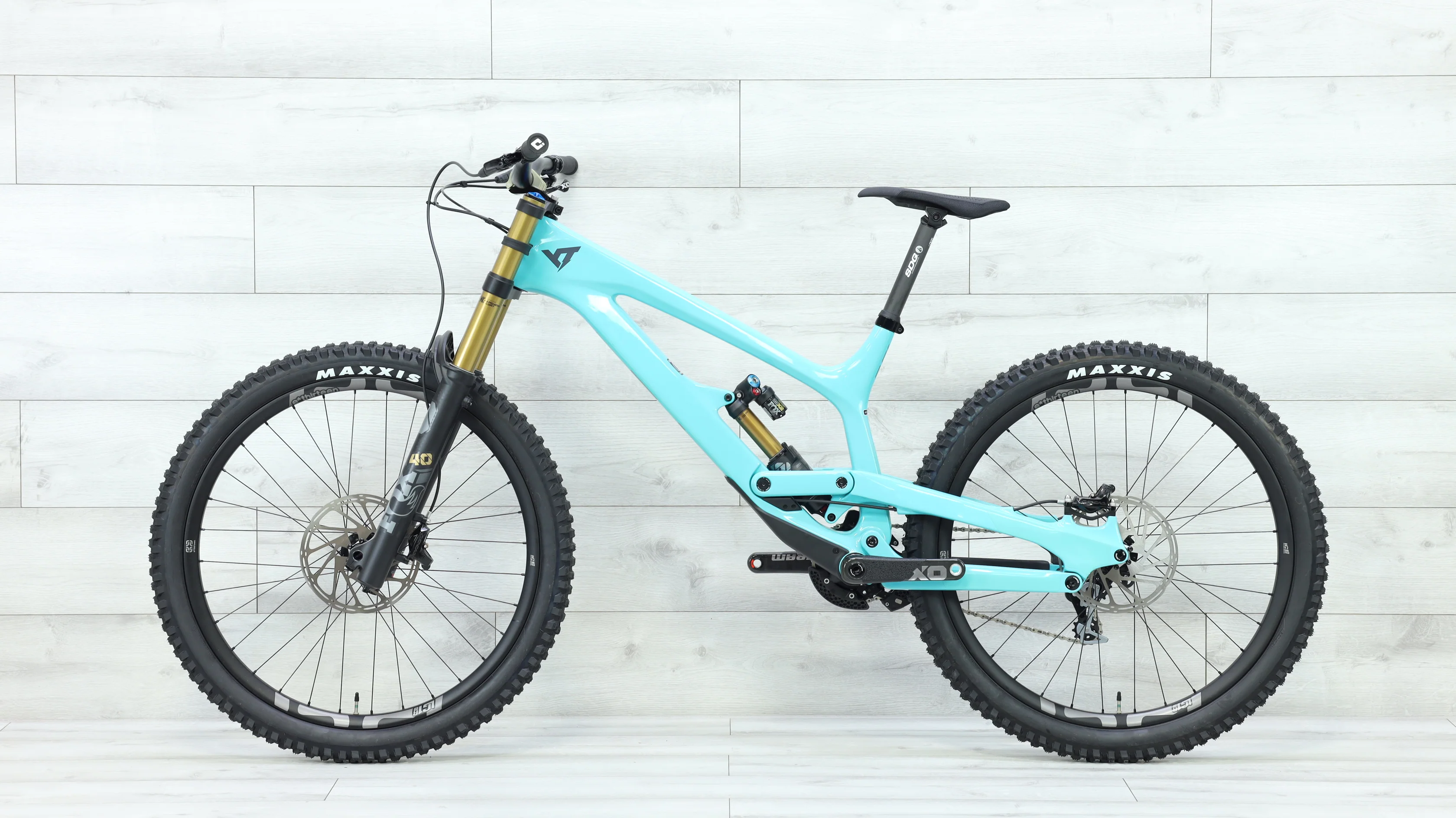 2023 YT Tues CORE 4 27 Mountain Bike - XX-Large - Image 2